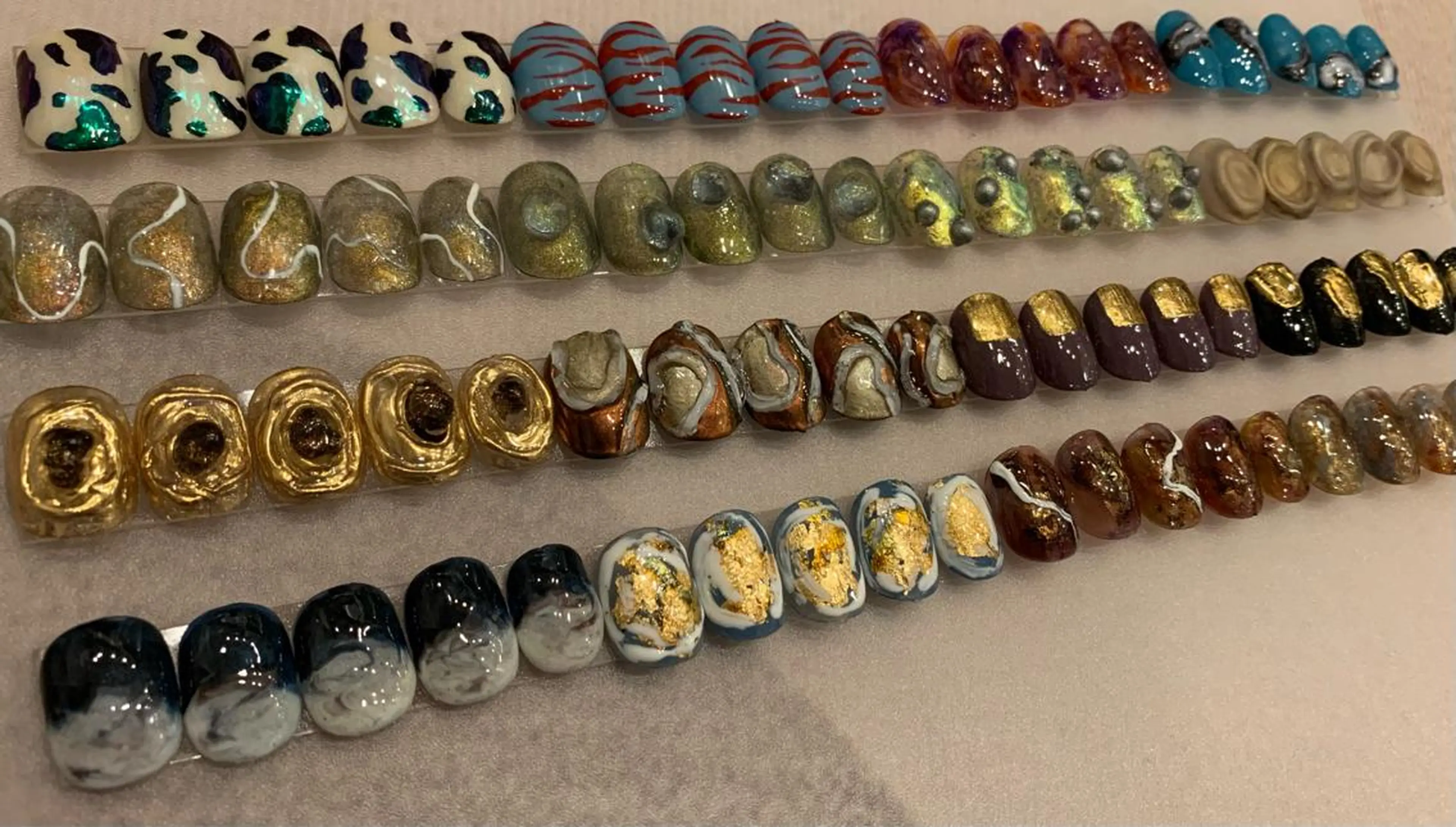 ネイル nanika .8のネイルデザイン