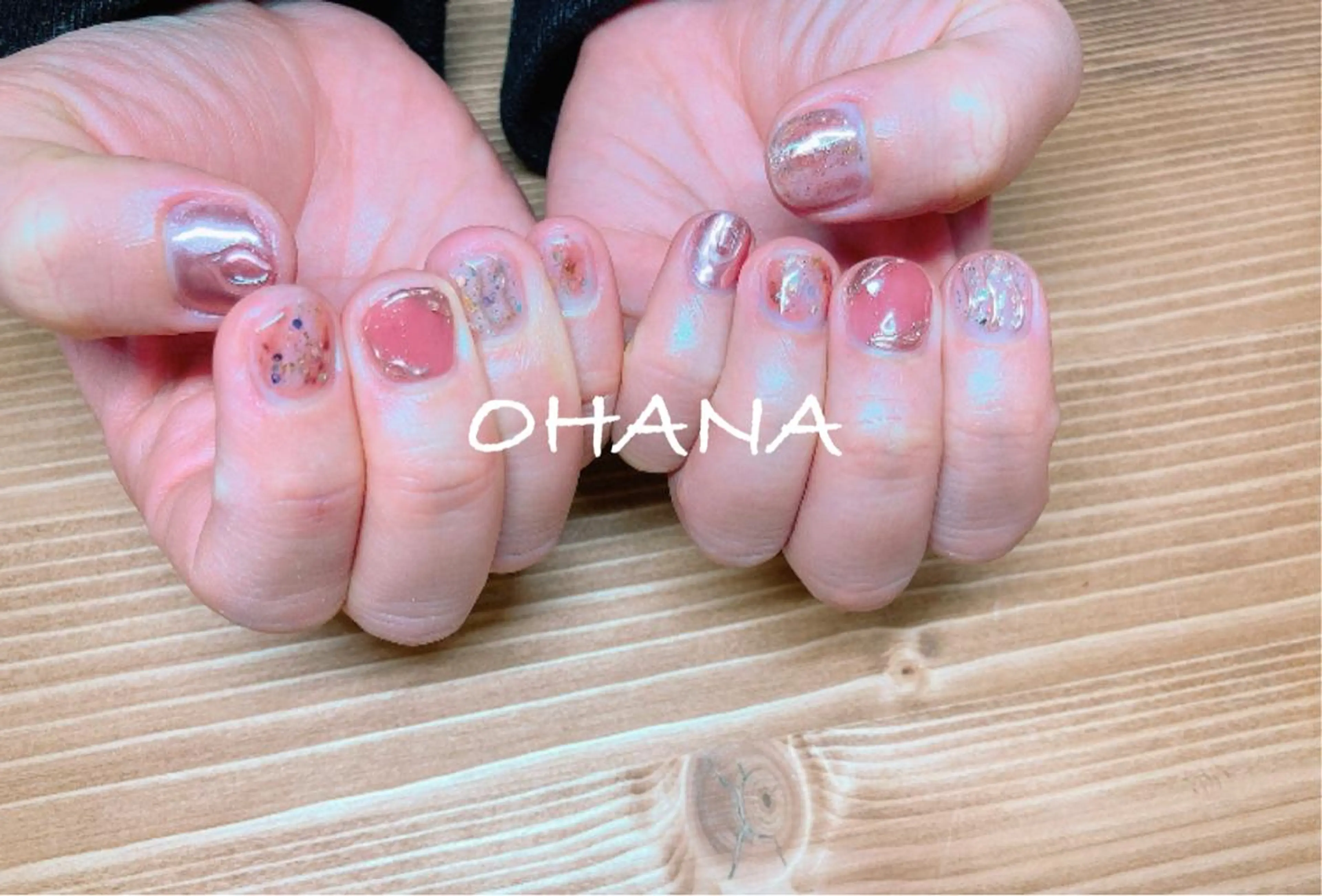 ネイル べっ甲ネイル フットネイル マグネットネイル ミラーネイル ニュアンスネイル nailroom OHANA🌴のネイルデザイン