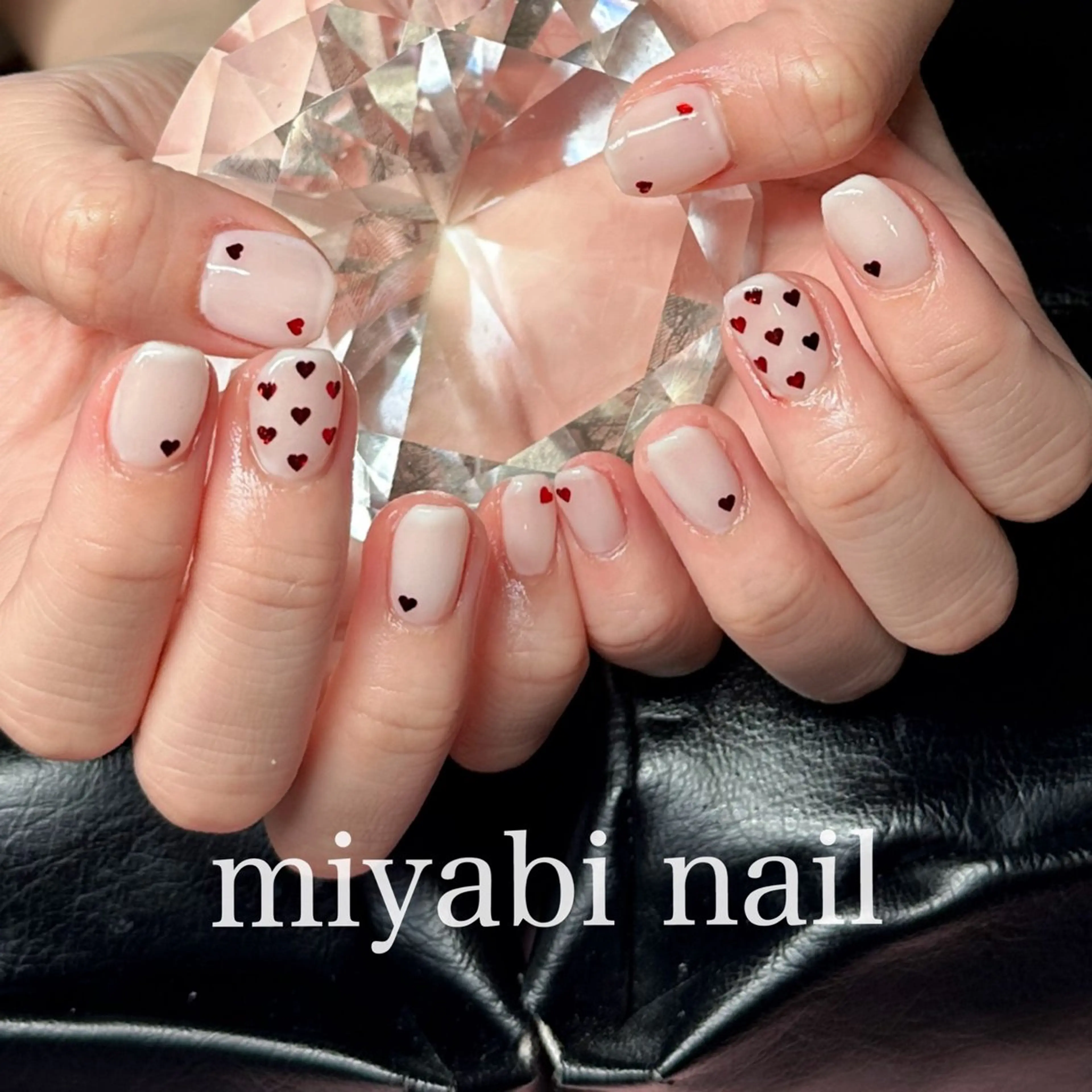 ネイル ジェルネイル ハート 持ち込み 夏ネイル ホワイト ハンドネイル miyabi nail 桂川駅近くのネイルデザイン