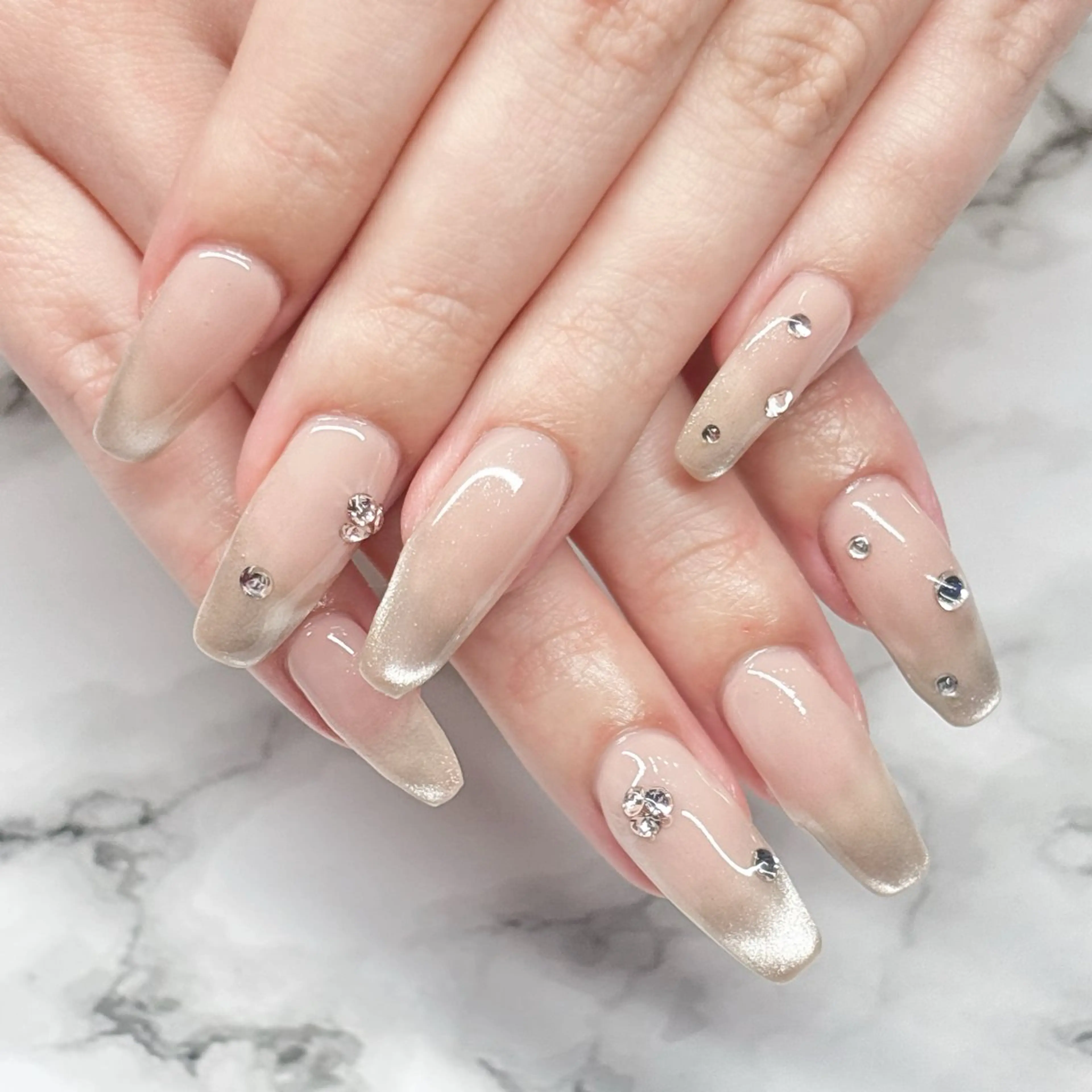 ネイル フレンチネイル Me19🕊️‎🤍 yuriのネイルデザイン