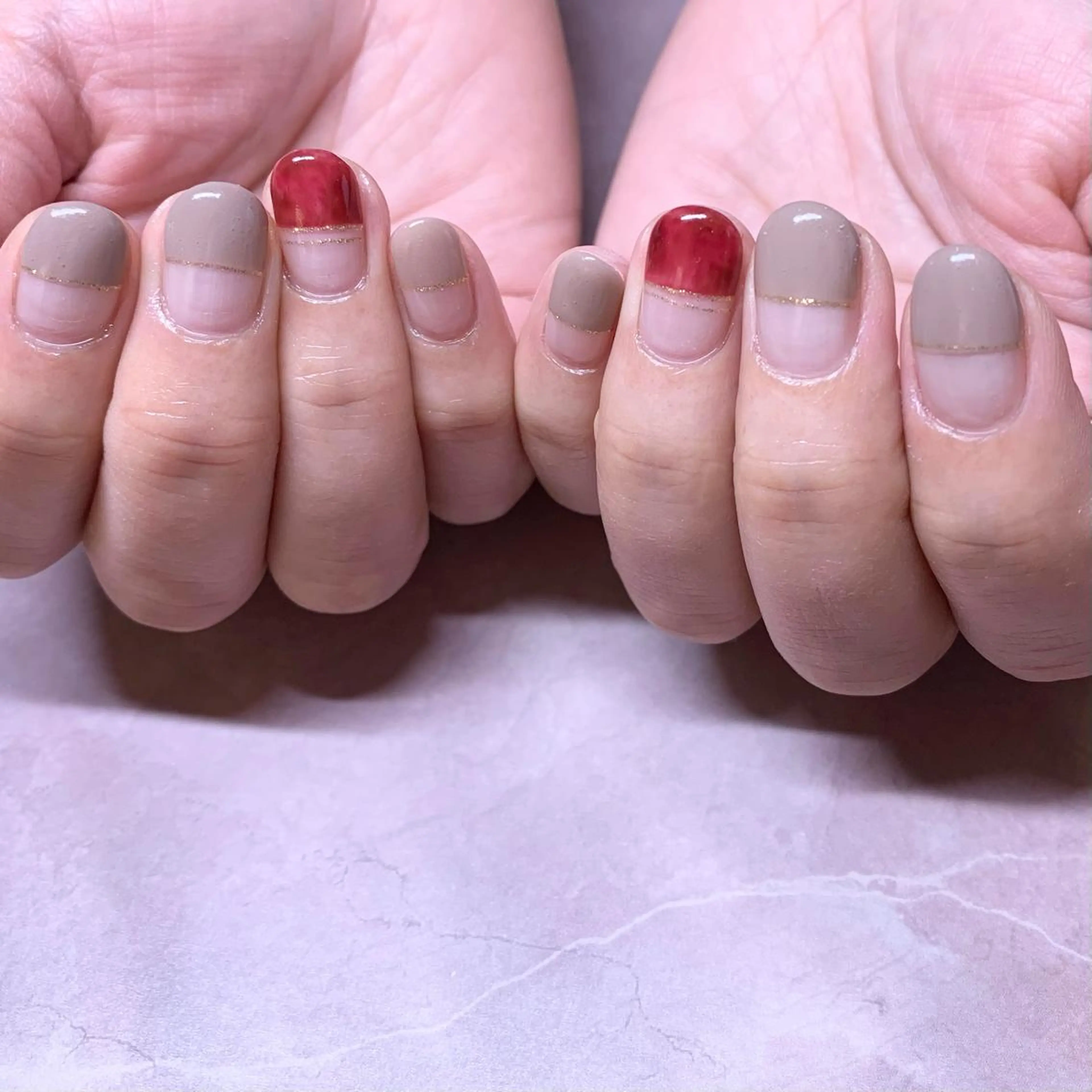 ネイル フレンチネイル ウシク ミユキのネイルデザイン