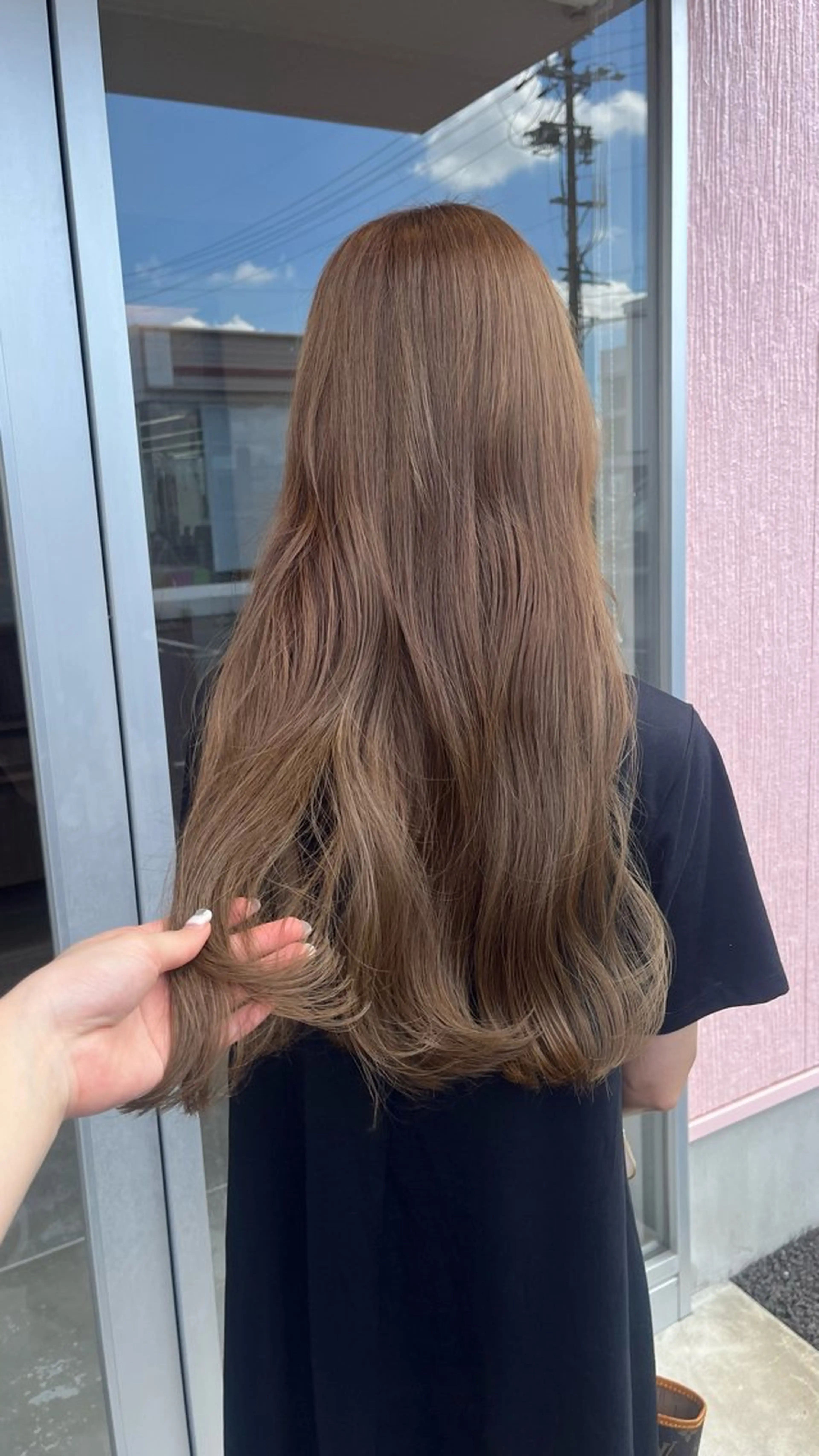 カラー 服部 沙弥佳のヘアスタイル