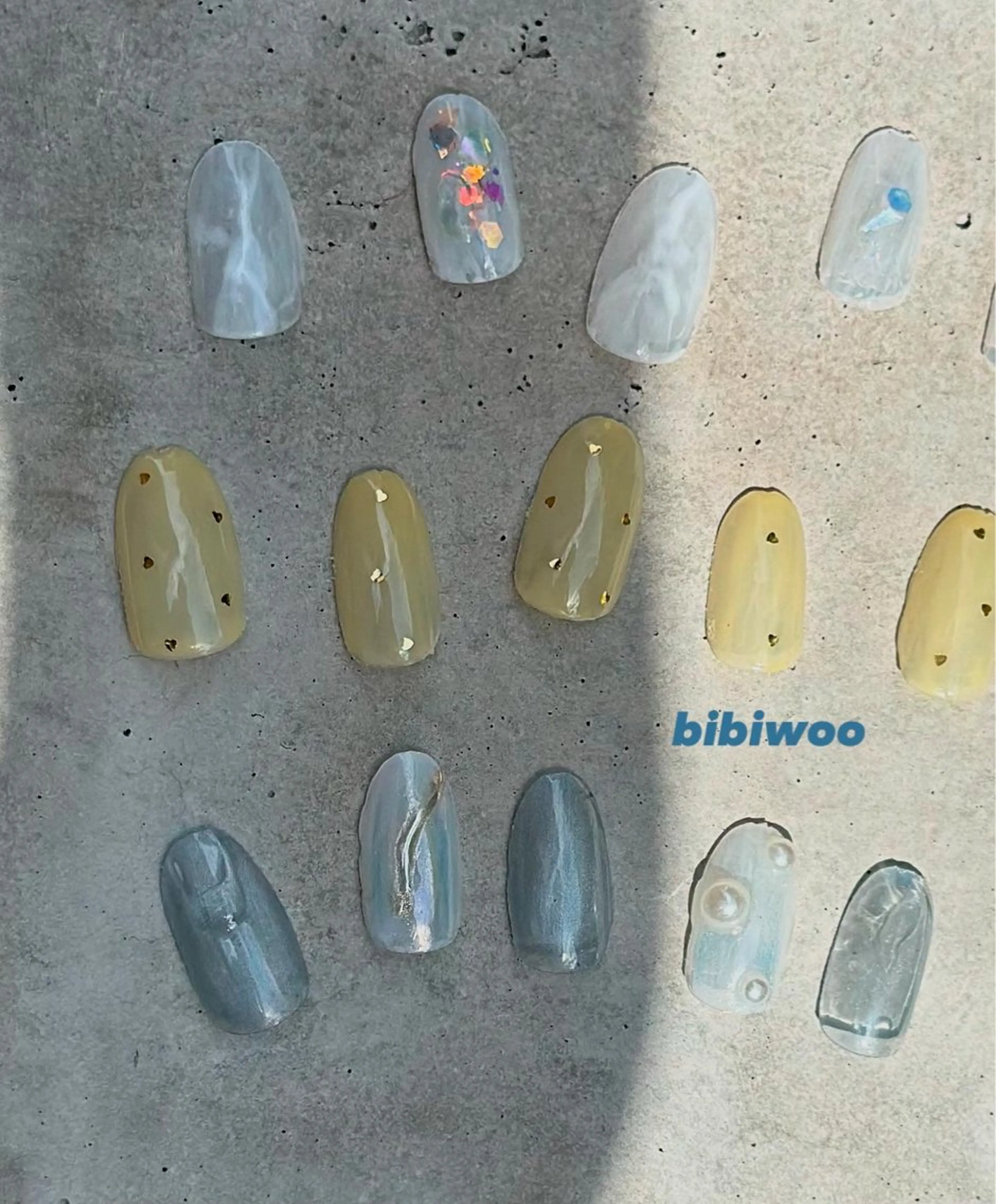 ネイル ニュアンスネイル シンプルネイル 夏ネイル bibiwoo Ayakoのネイルデザイン