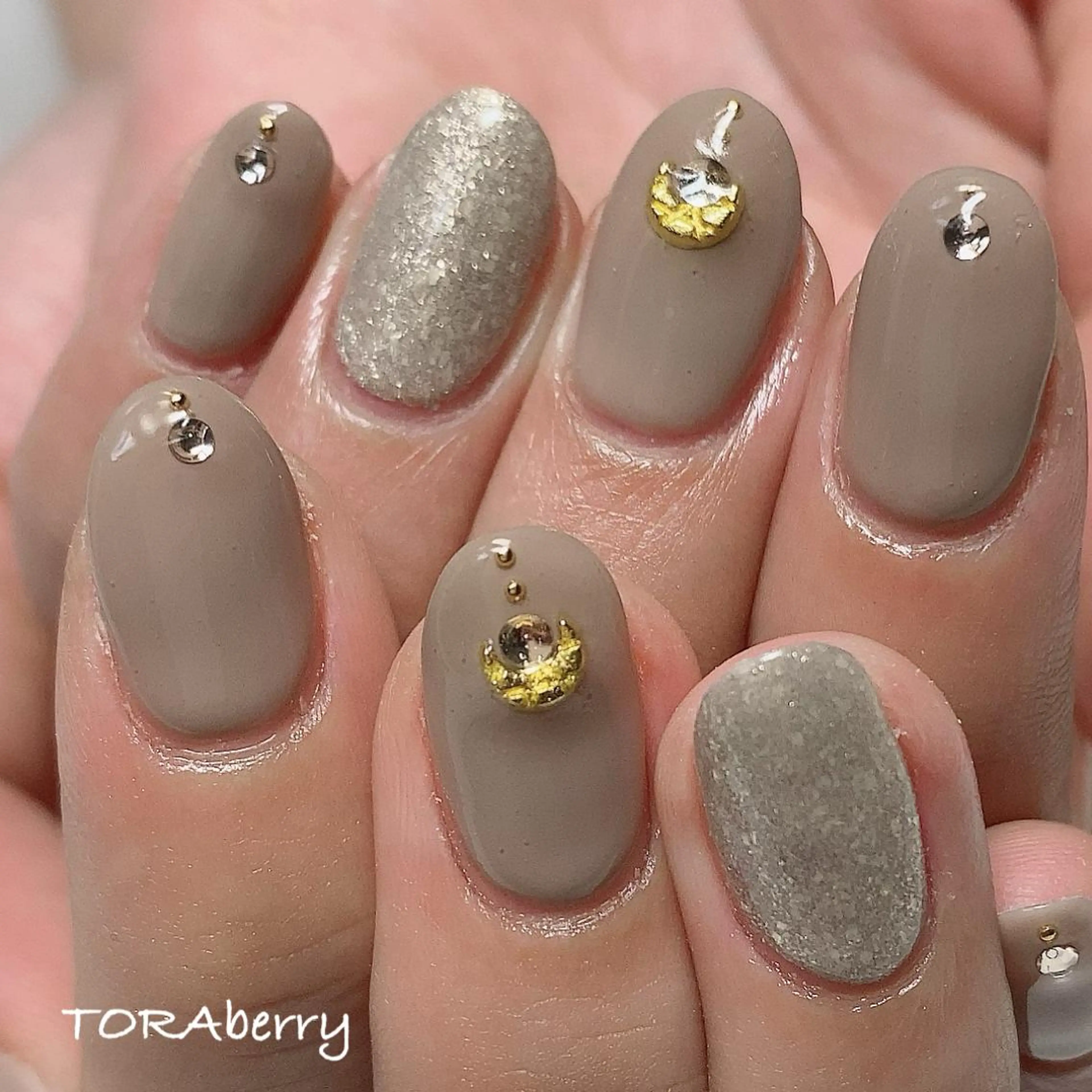 ネイル ハンドネイル ネイリスト なつみのネイルデザイン