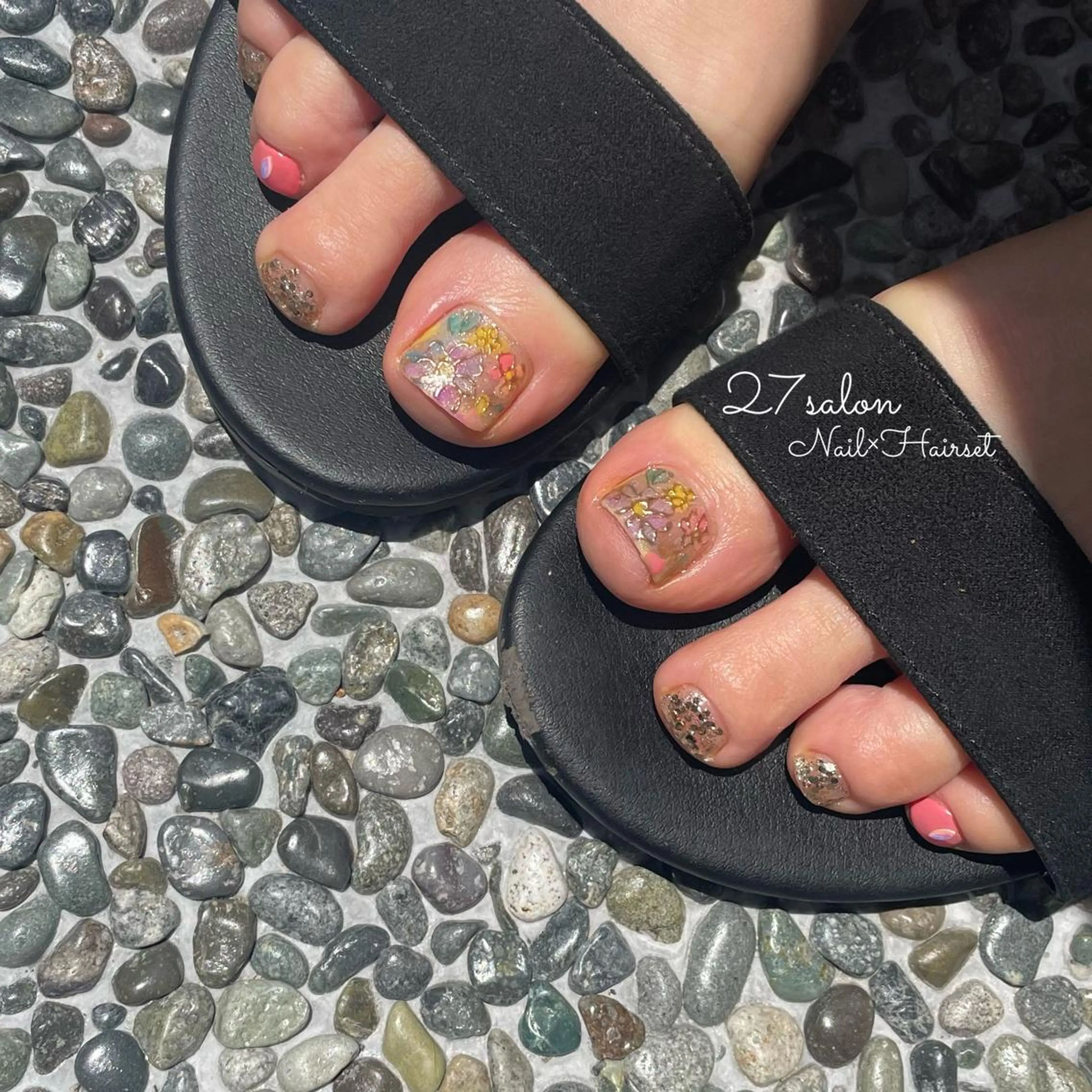 ネイル フラワーネイル ミラーネイル 27salon yuinaのネイルデザイン