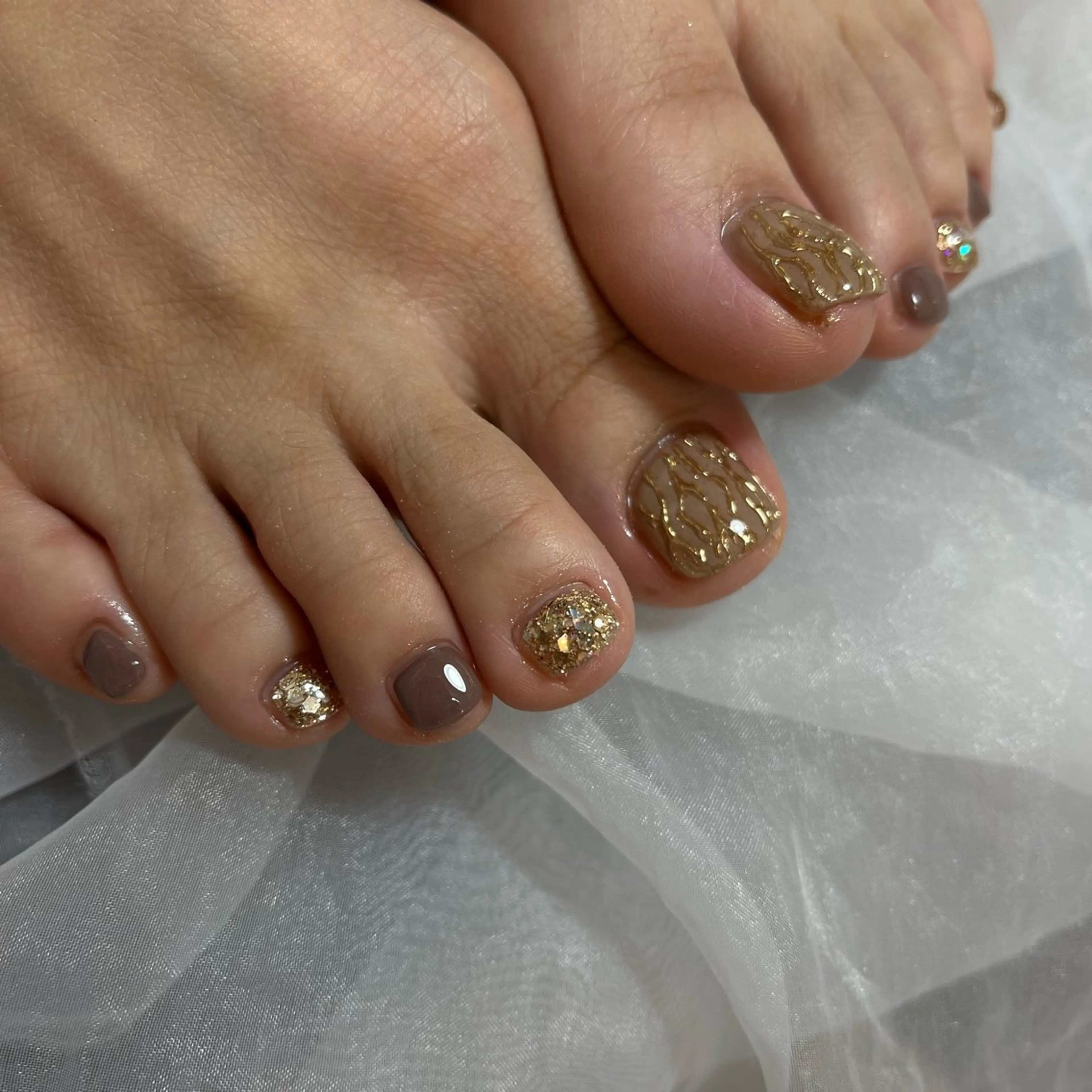 ネイル フットネイル atelier alle.のネイルデザイン