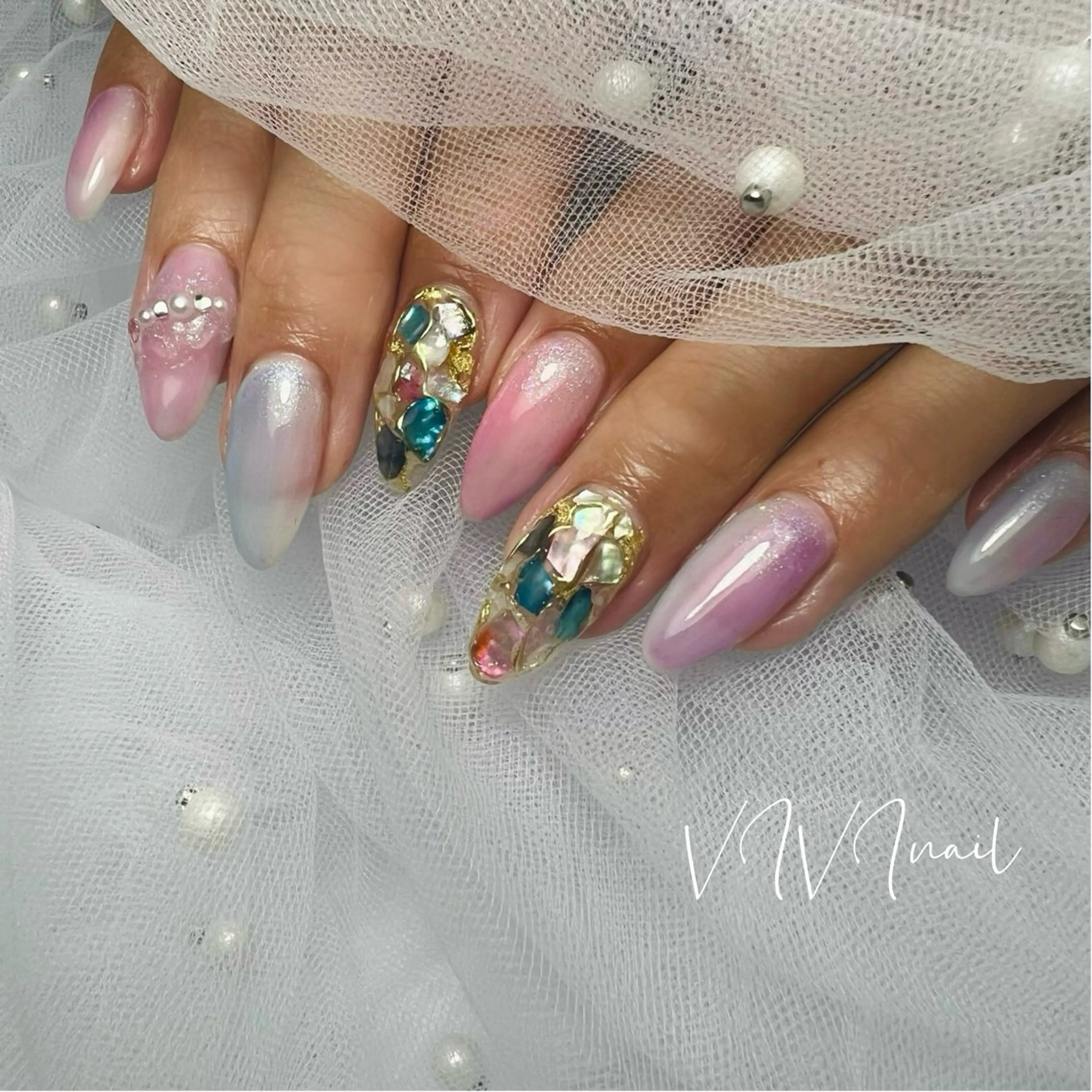 ネイル ハンドネイル vivi nailのネイルデザイン
