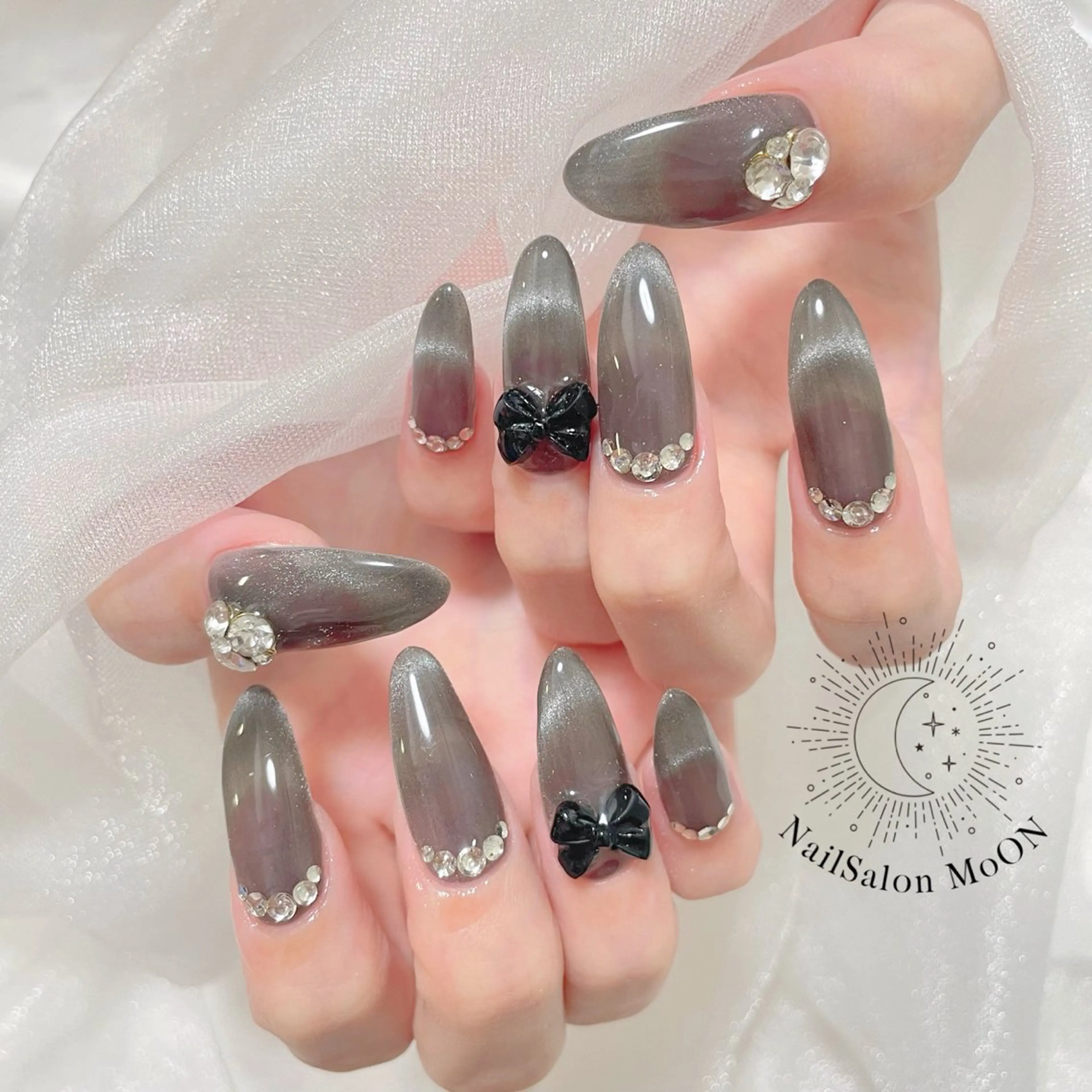 ネイル ハンドネイル ハンドケア MoON...❤︎ MeGuのネイルデザイン