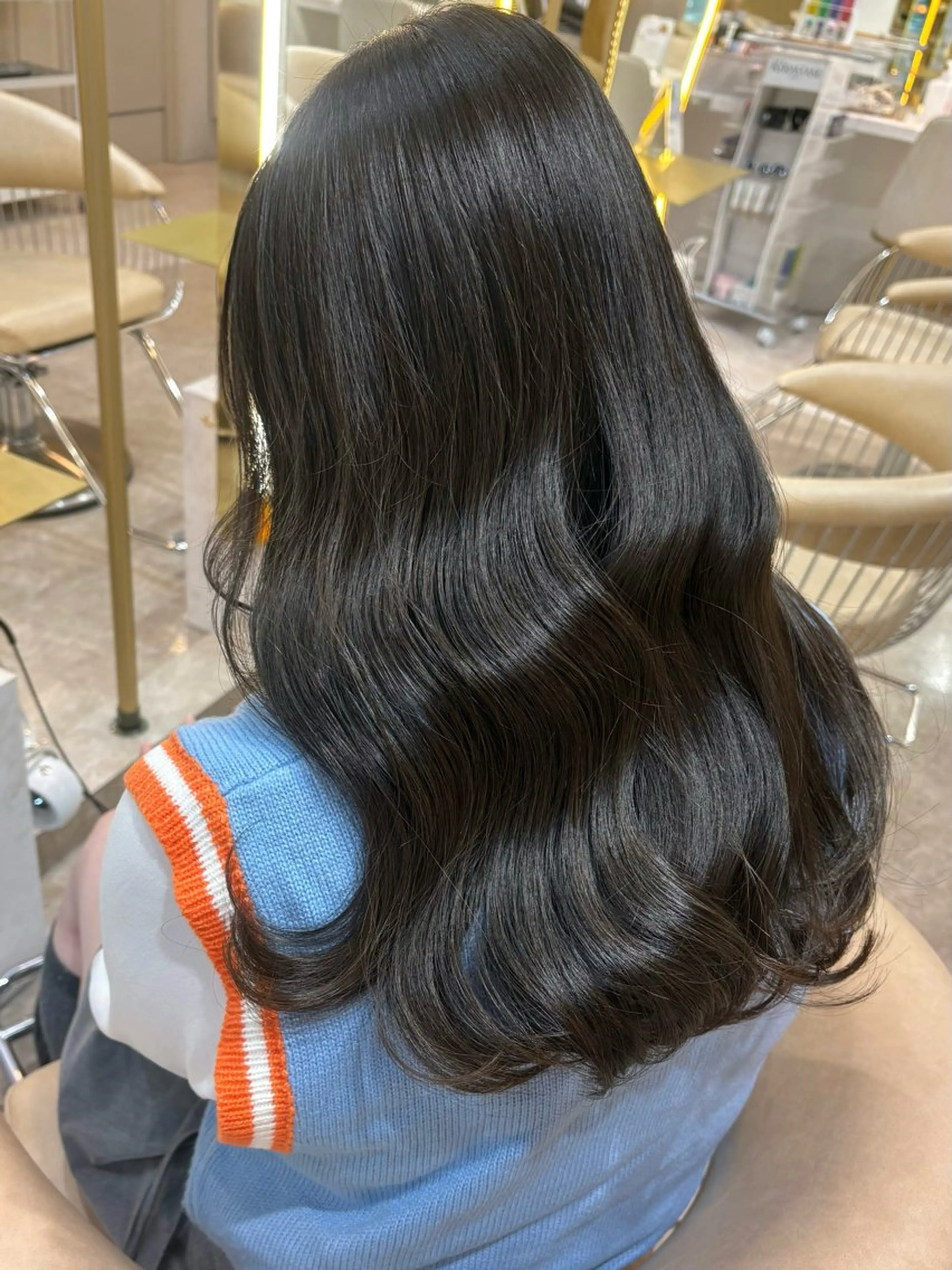 【メンテナンスで綺麗に🪞✨】透明感カラー＋3stepトリートメント🫧✨の写真