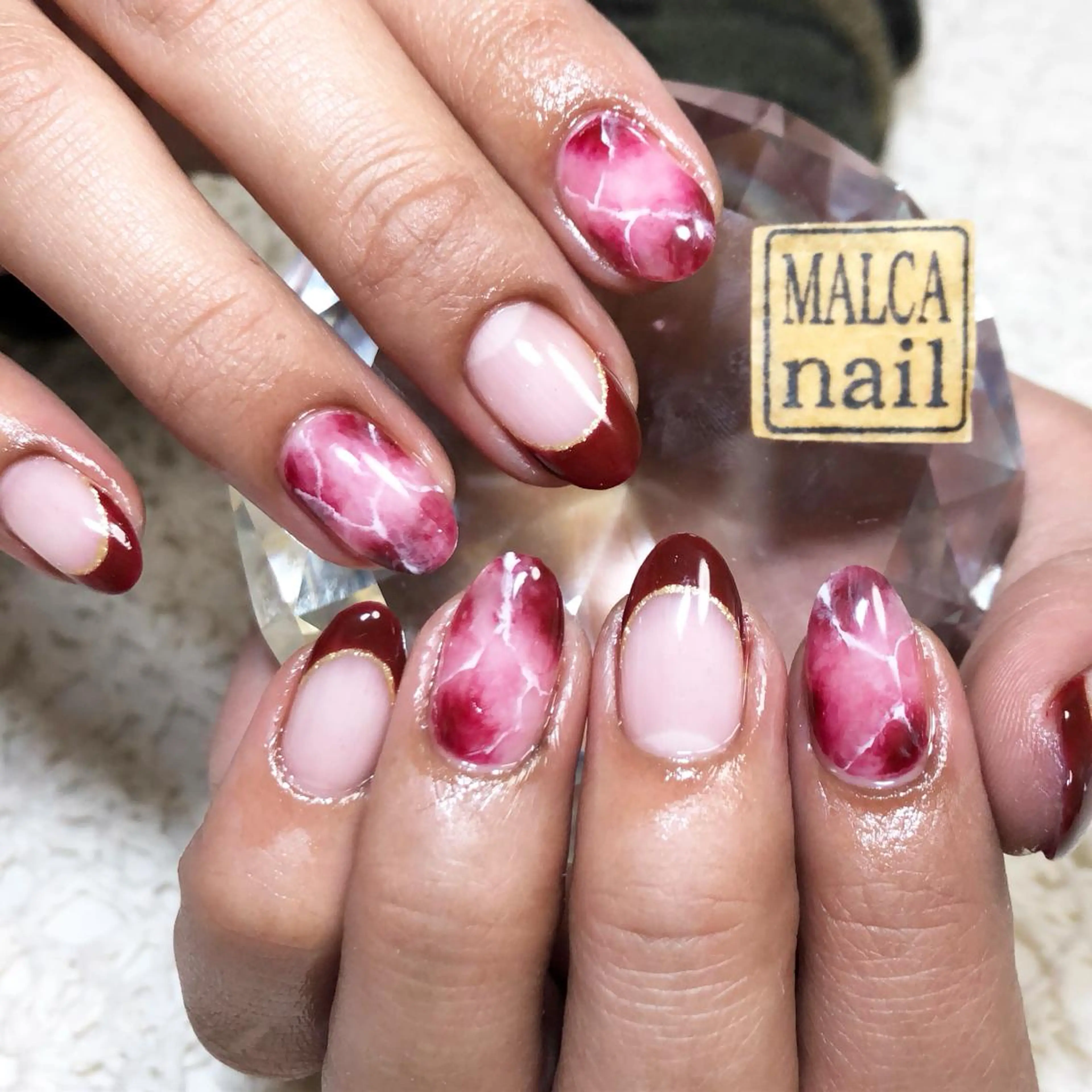 ミディアム カラー パーマ ヘアアレンジ メンズ キッズ ネイル マツエク・マツパ MALCAnail(マルカネイル)所属・荒木 莉奈のネイルデザイン