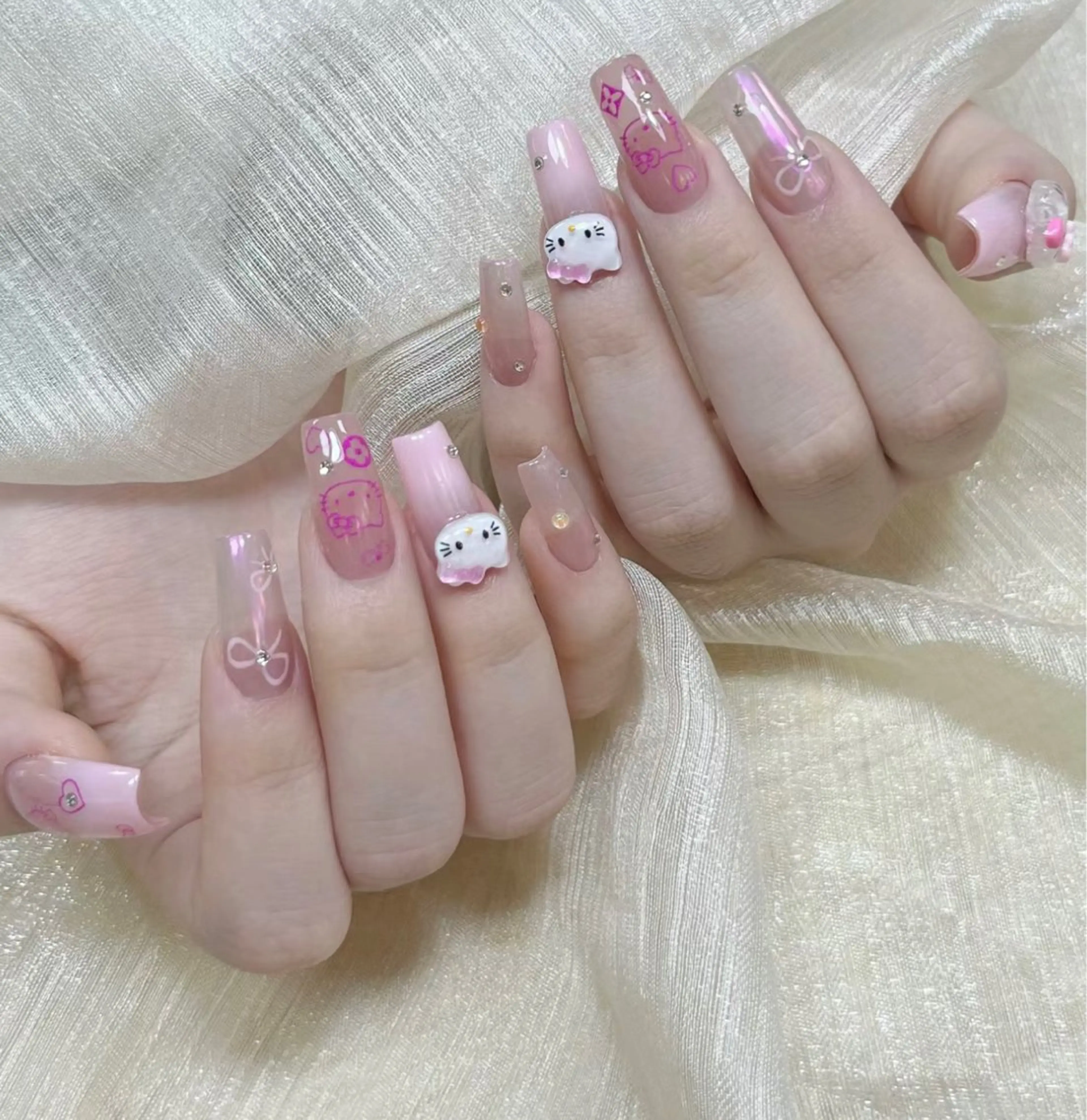 ネイル 長さ出し 持ち込み ネイルチップ ハンドネイル ハンドケア ⭐️Syu Rei⭐️のネイルデザイン