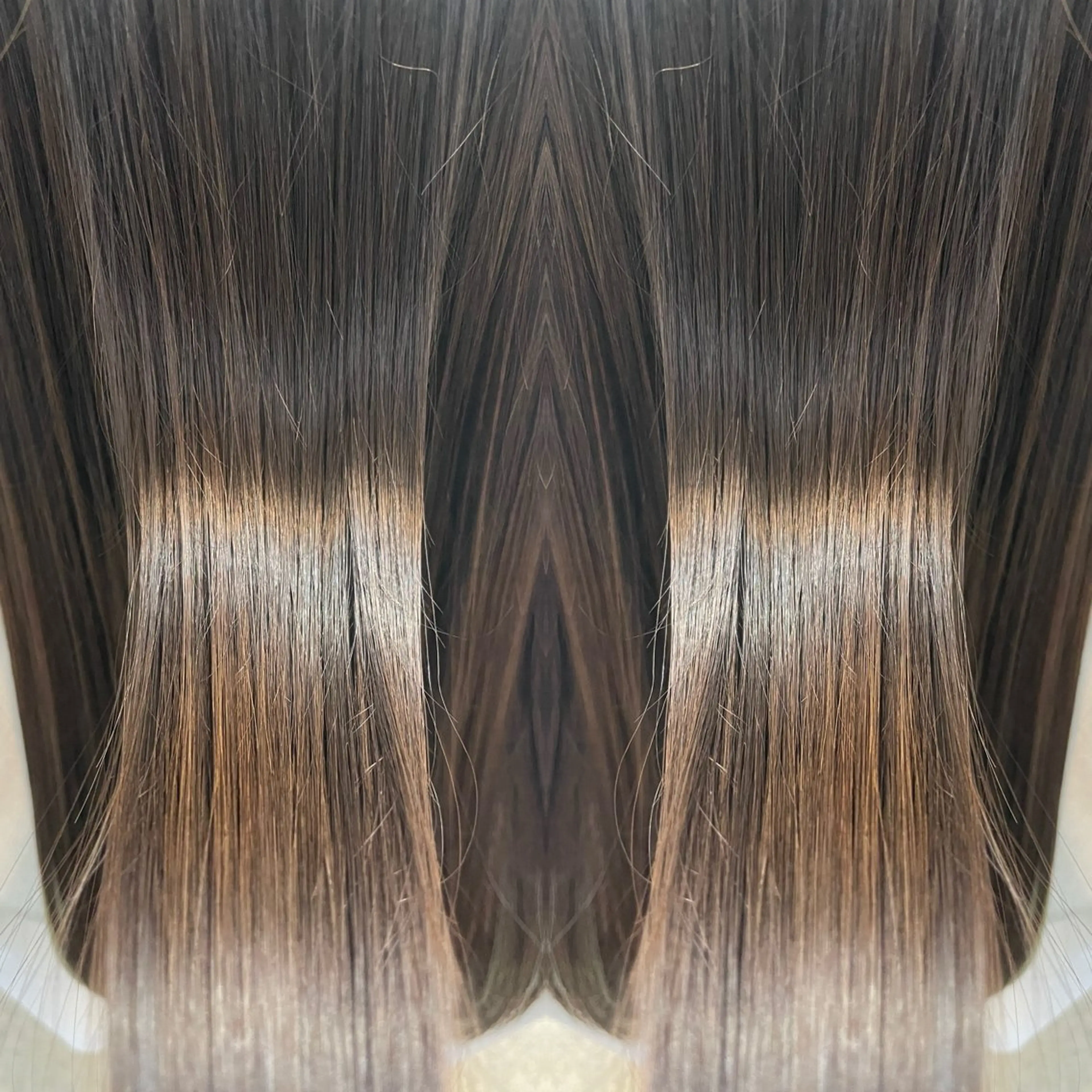 カット&カラー&ウルトワトリートメントの写真