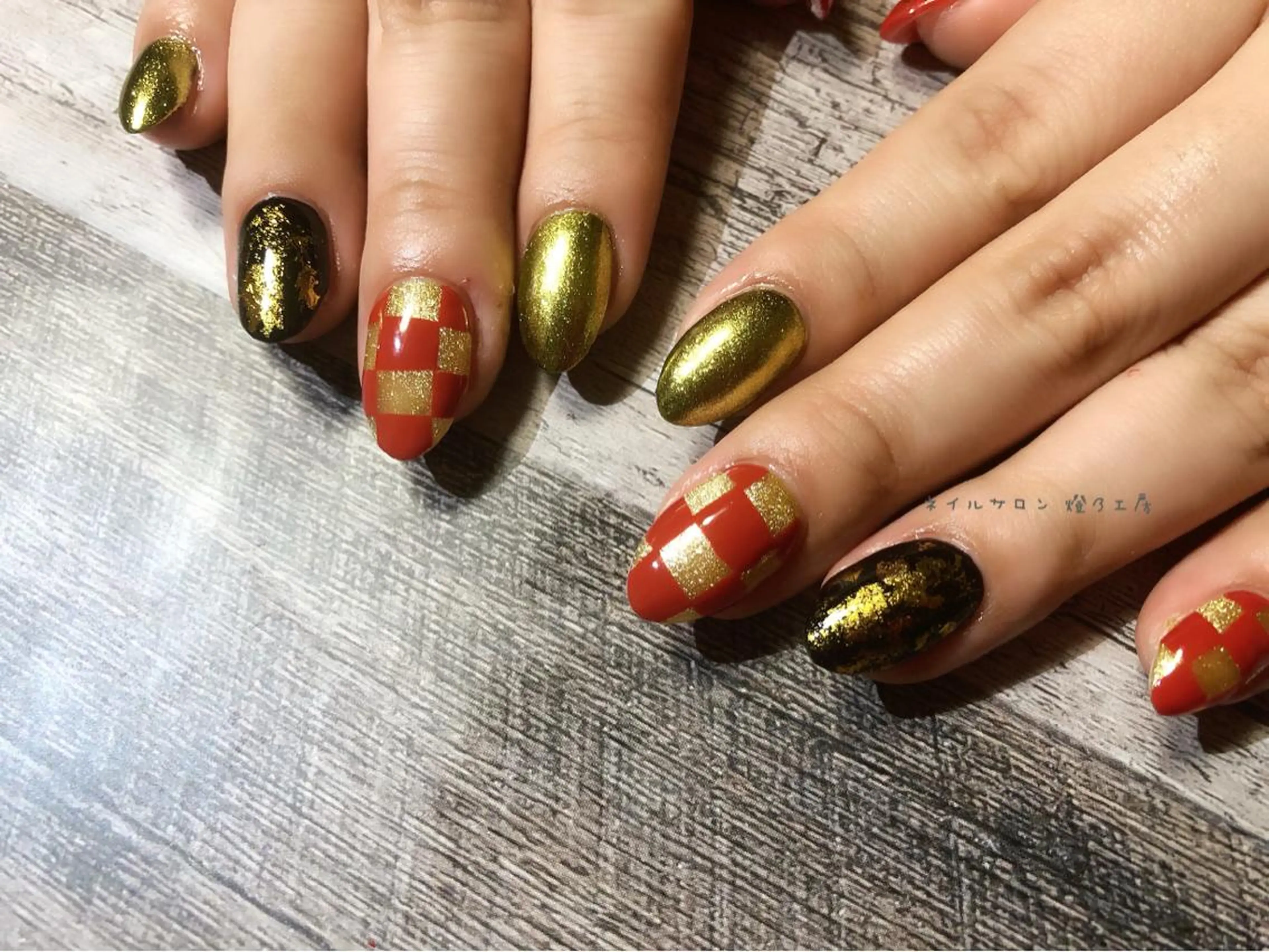 ネイル 伊藤 美里のネイルデザイン