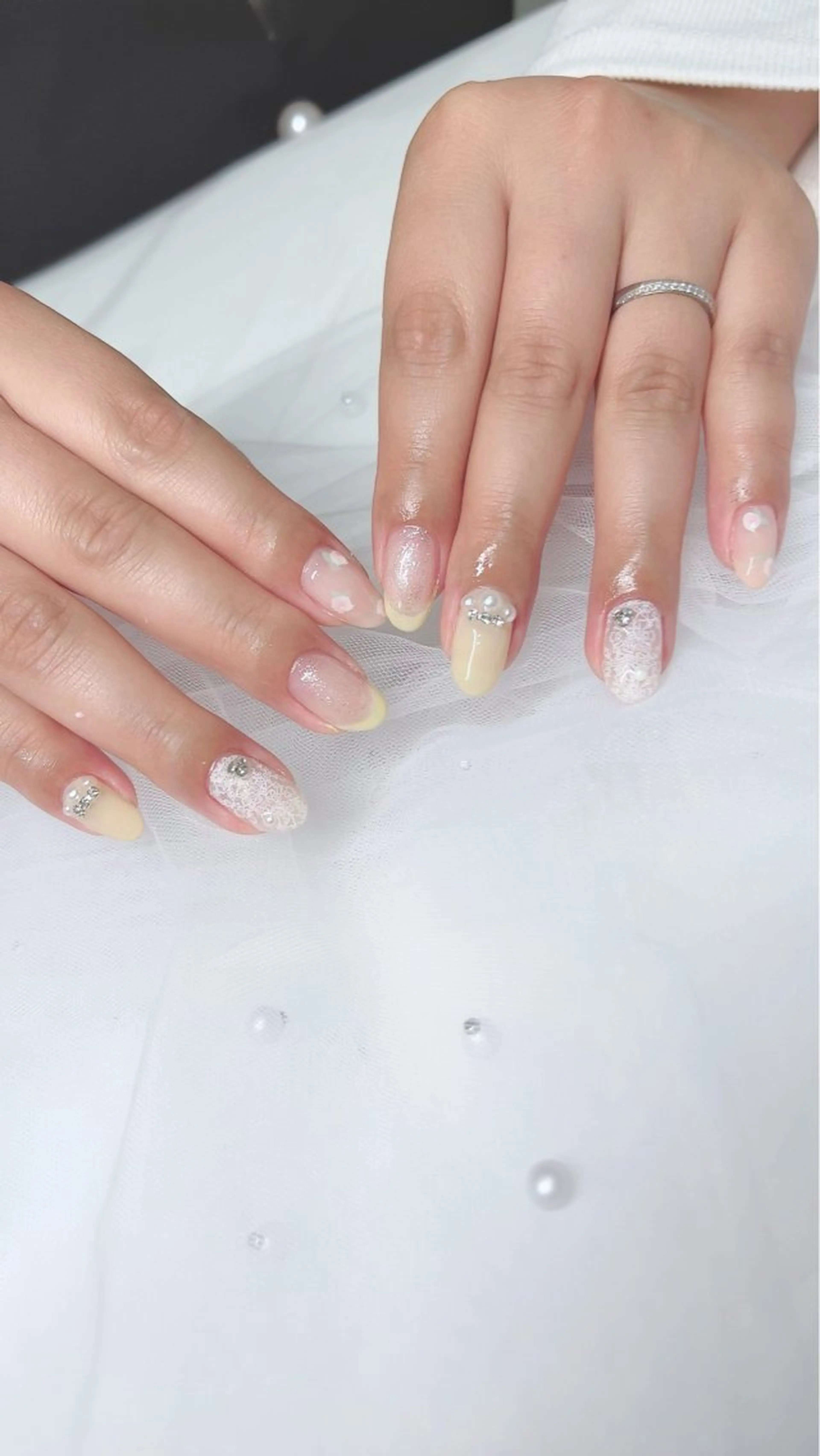 ネイル 冨田 彩乃のネイルデザイン