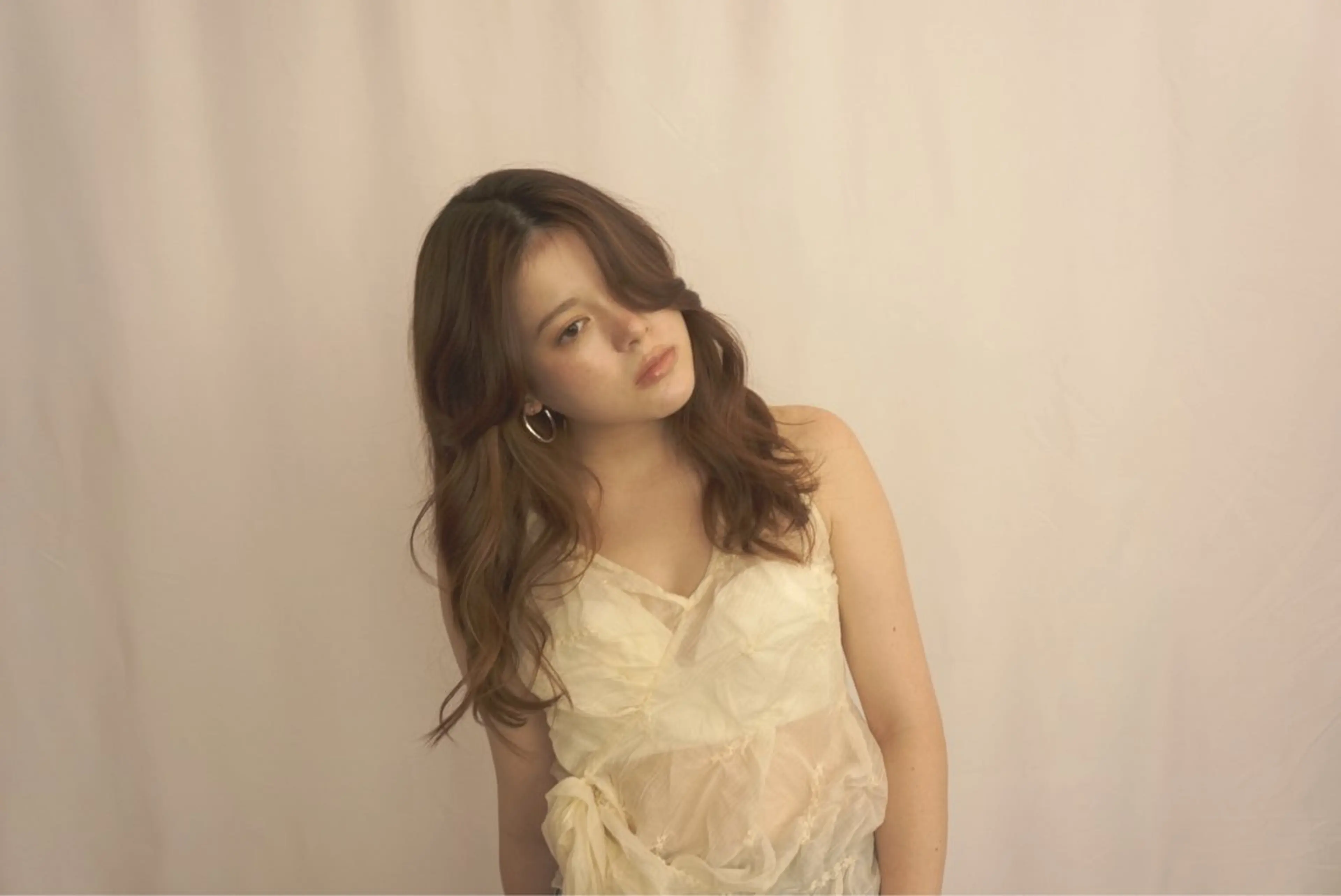 セミロング カラー ヘアアレンジ ベージュカラー 韓国ナチュラル・ ベージュ/落合夏希のヘアスタイル