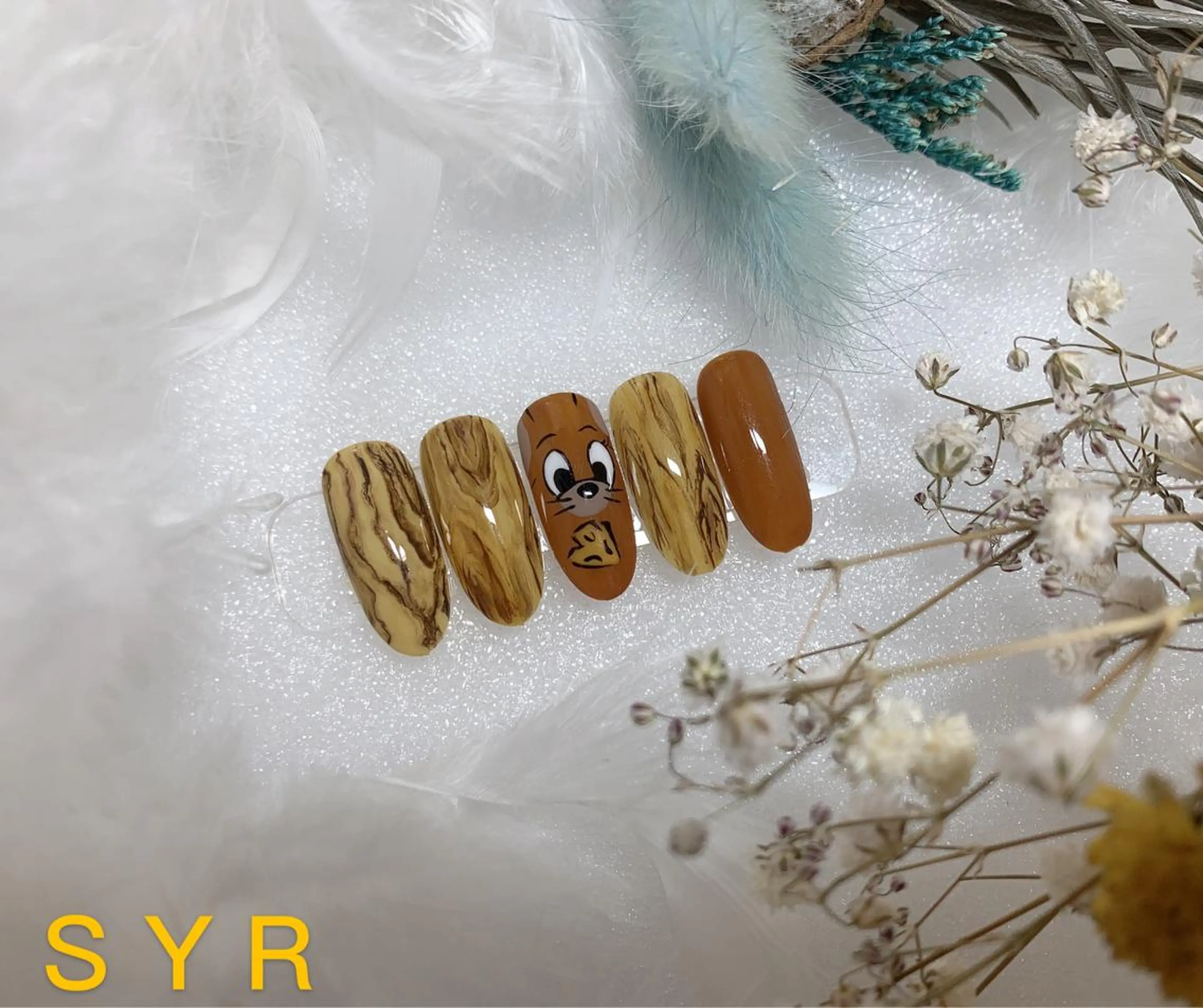 ネイル SYR nail salonのネイルデザイン