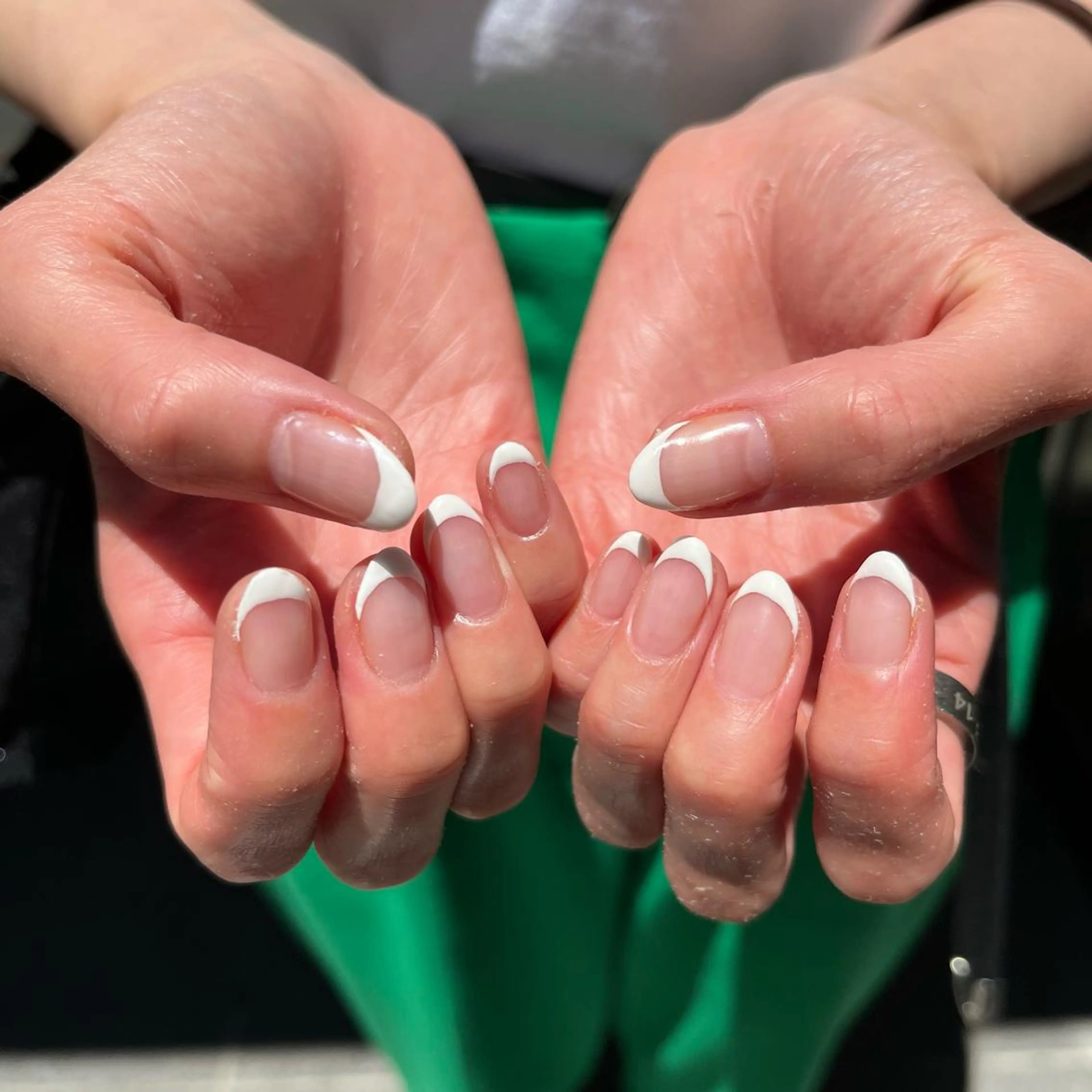 ネイル フレンチネイル ホワイト 関谷 真登佳のネイルデザイン