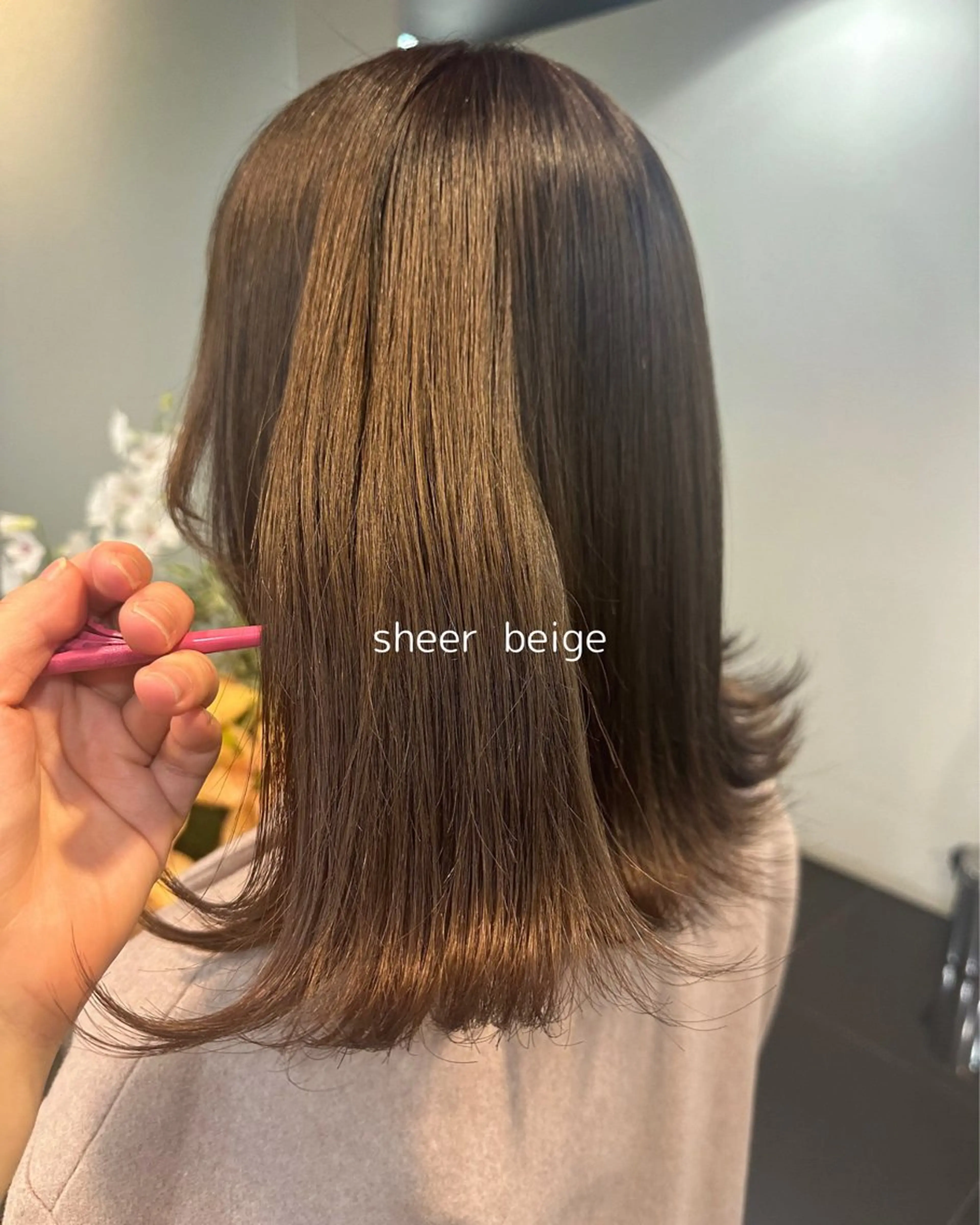 ミディアム ミディアム/レイヤー ハイライト/aikaのヘアスタイル