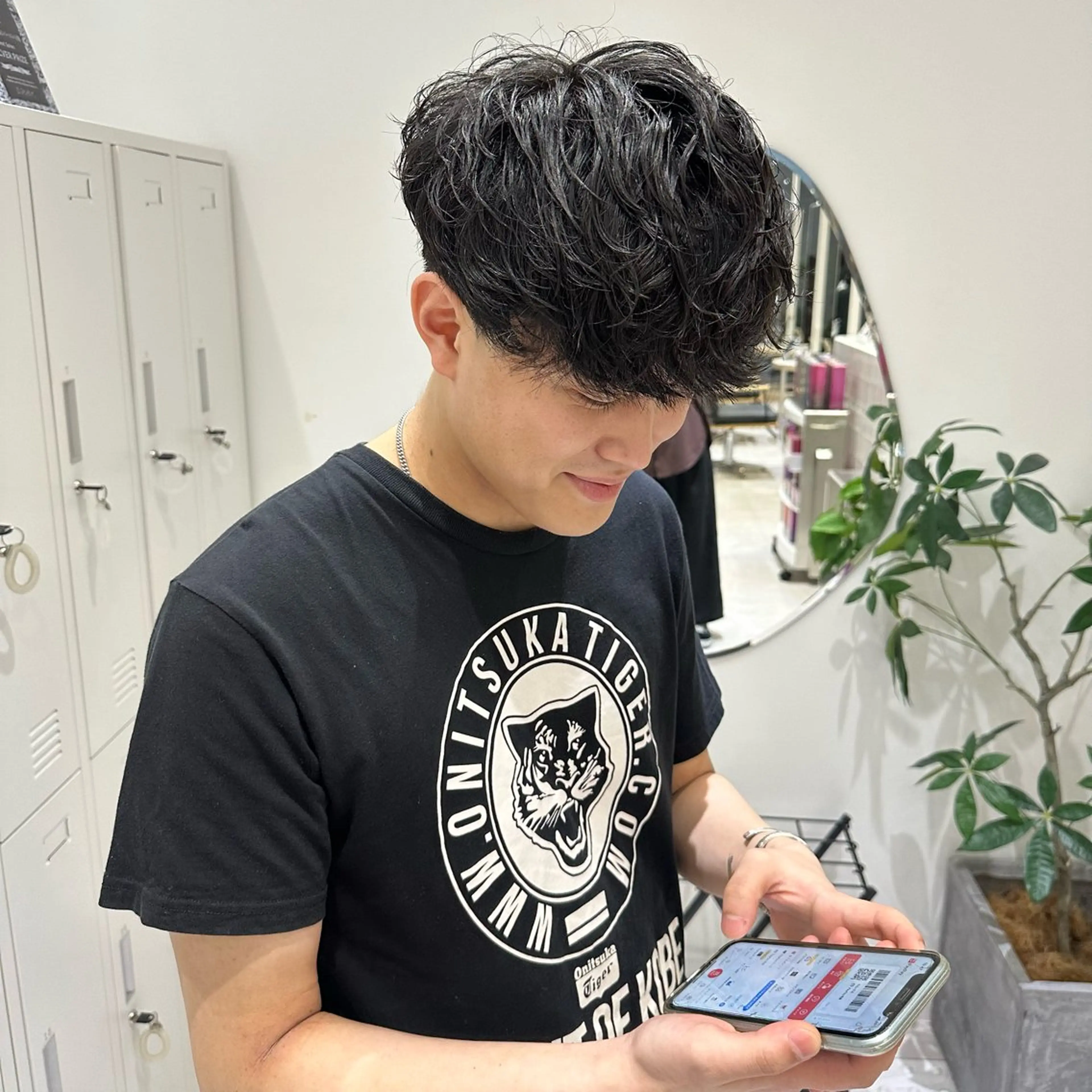 パーマ メンズ マッシュ メンズパーマ カット パーマ 赤み消し/オリーブ カーキ/福田れんのヘアスタイル