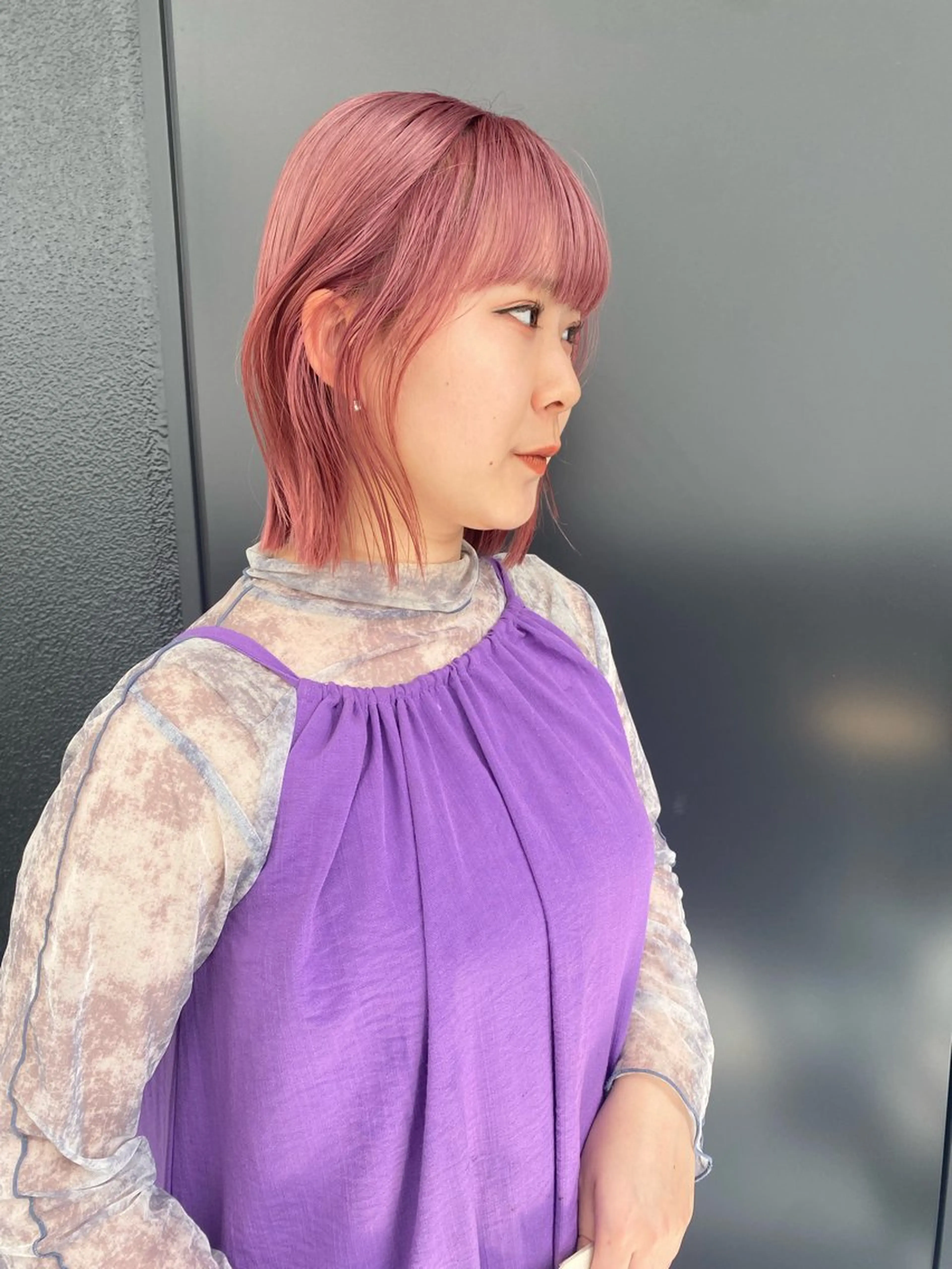 カラー ブリーチ ピンクカラー ボブ/ハイトーン REINAのヘアスタイル