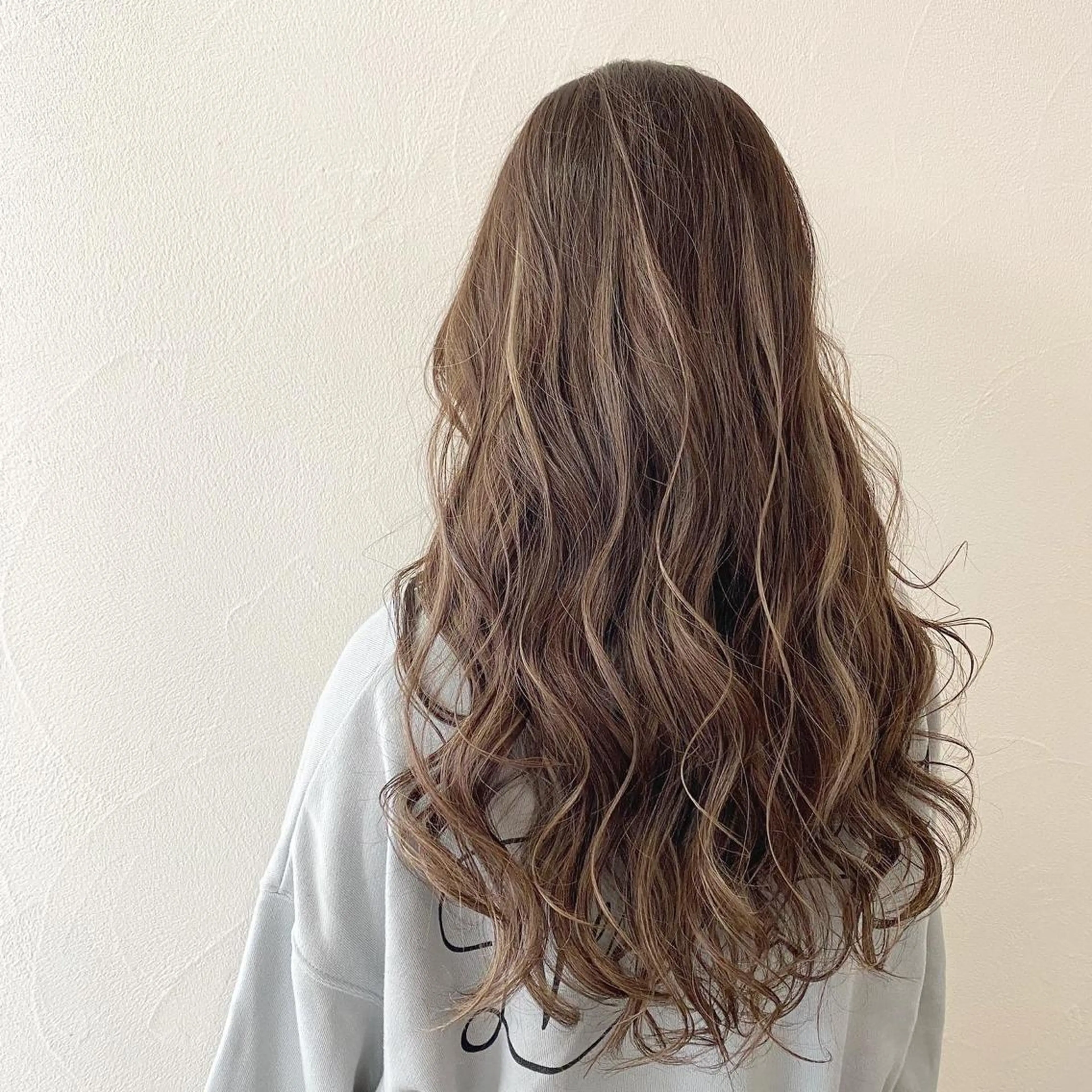 ロング カラー カット ヘアカラー ハイライト／髪質改善 裕樹のヘアスタイル