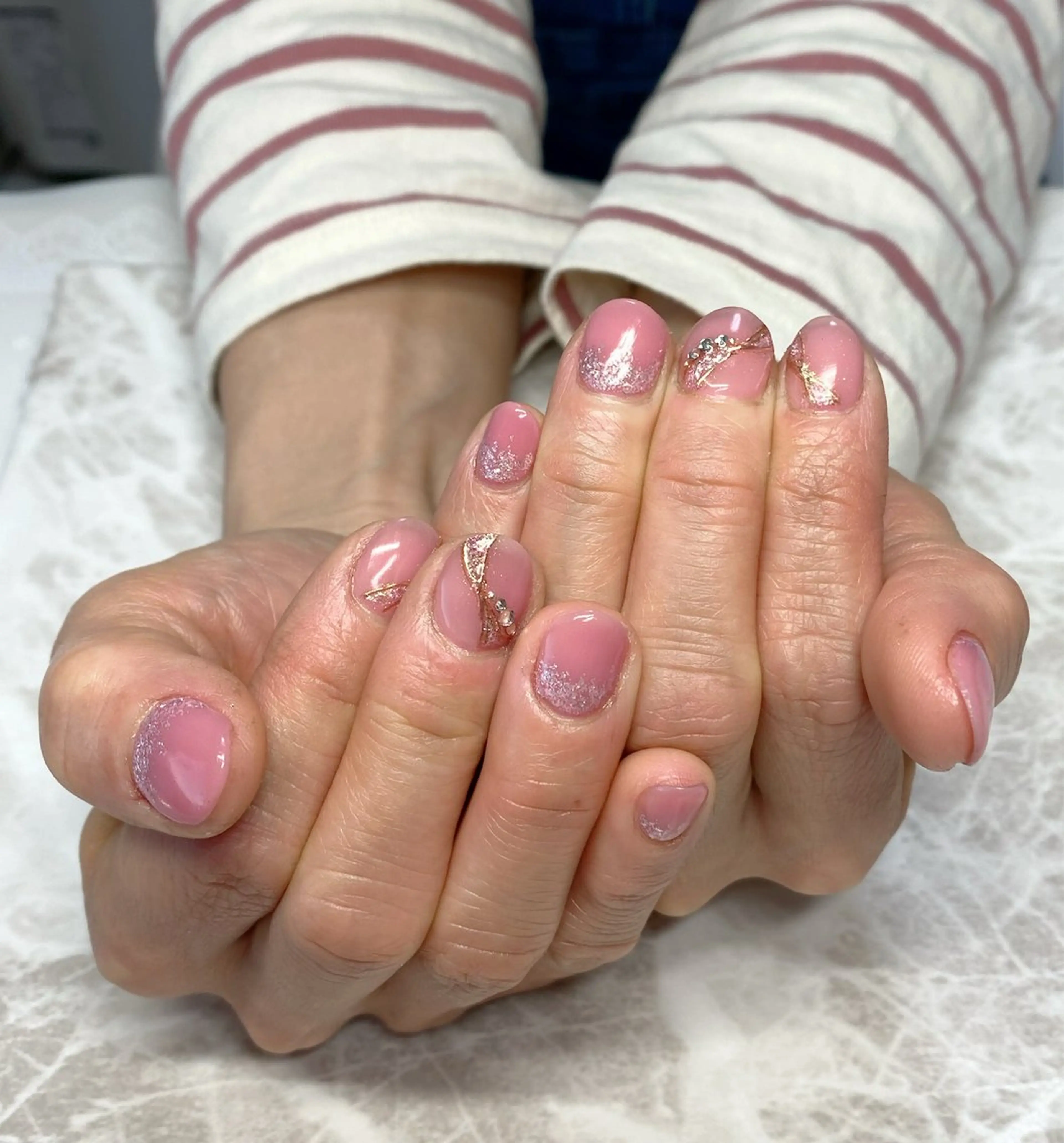 ネイル ハンドネイル ゆぴねいる所属・ゆぴねいる yupinailのネイルデザイン