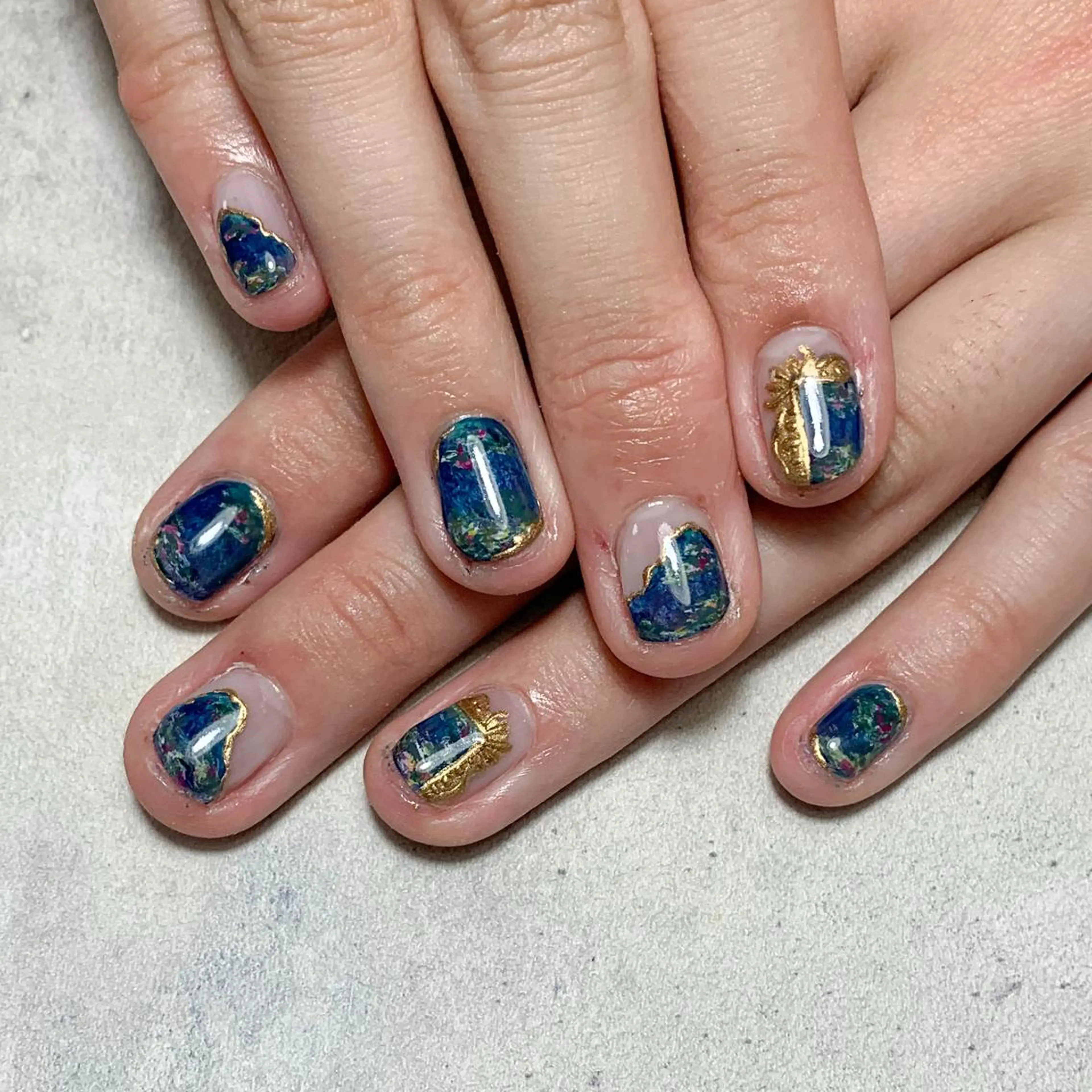 ネイル ハンドネイル FIORITURA aiのネイルデザイン