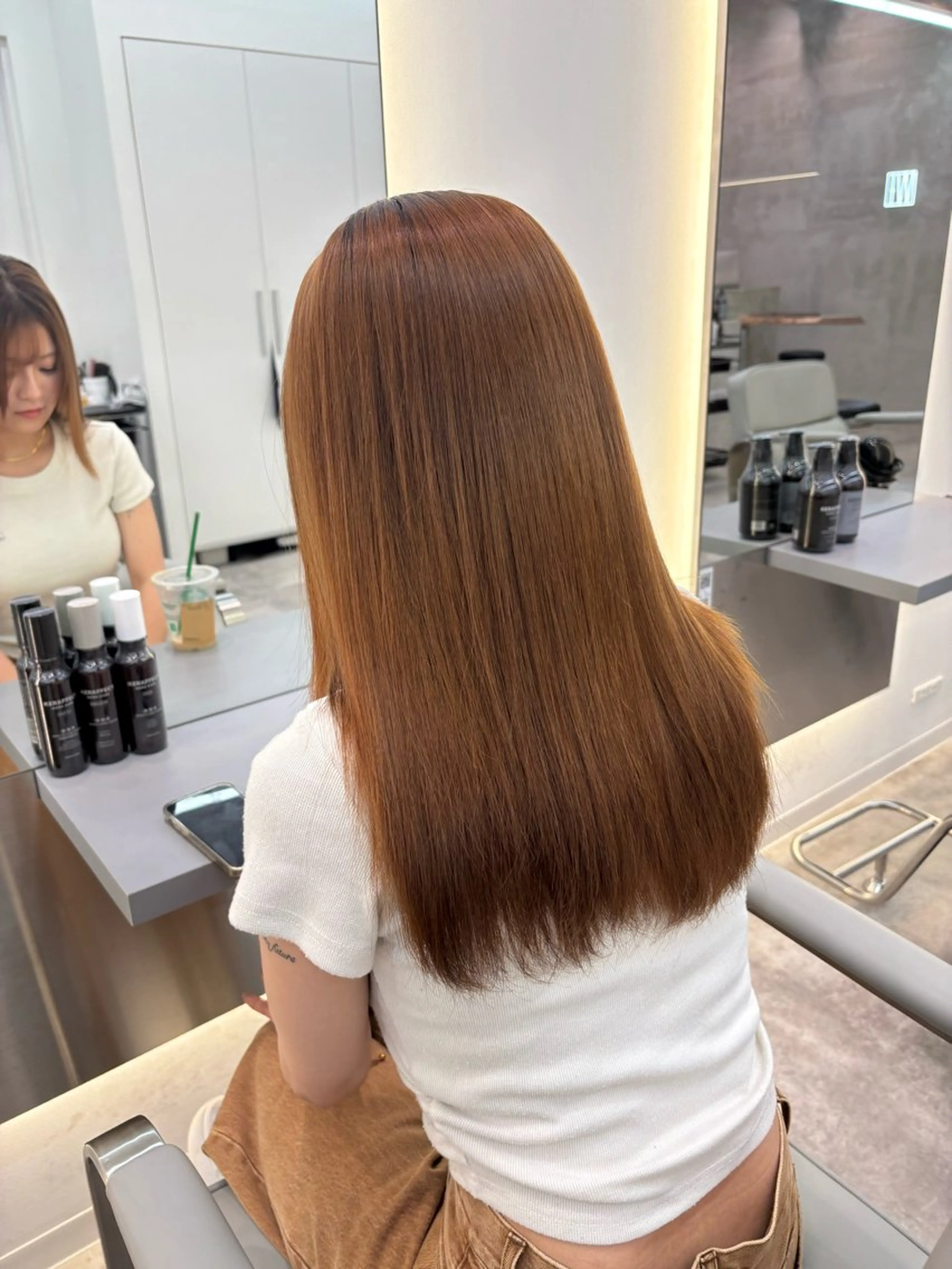 ミディアム 縮毛矯正 ALLY所属・🫧透明感カラー🫧 AYANAのヘアスタイル