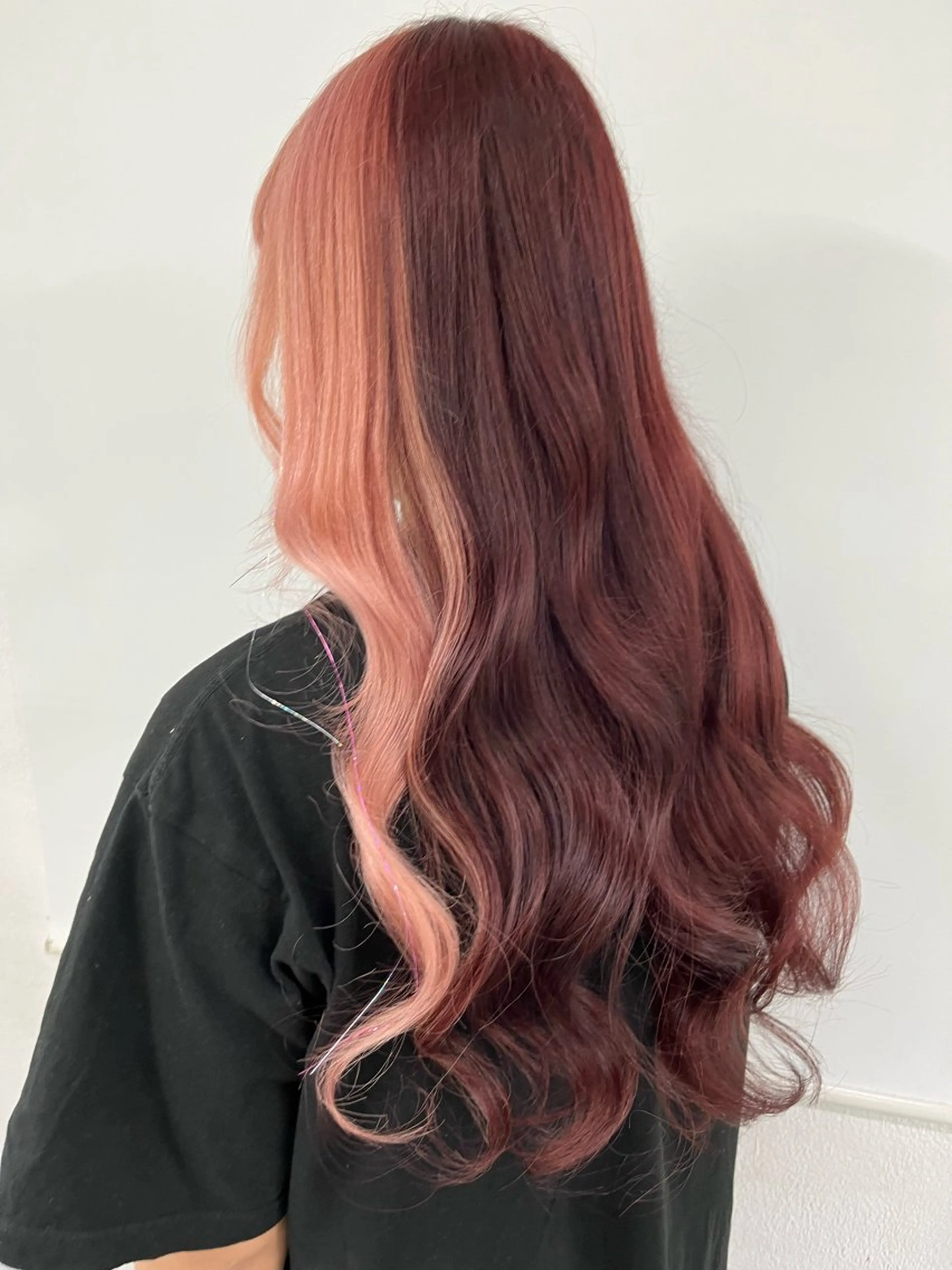 ロング カラー エクステ ハイトーン 💭黒崎ハルカのヘアスタイル