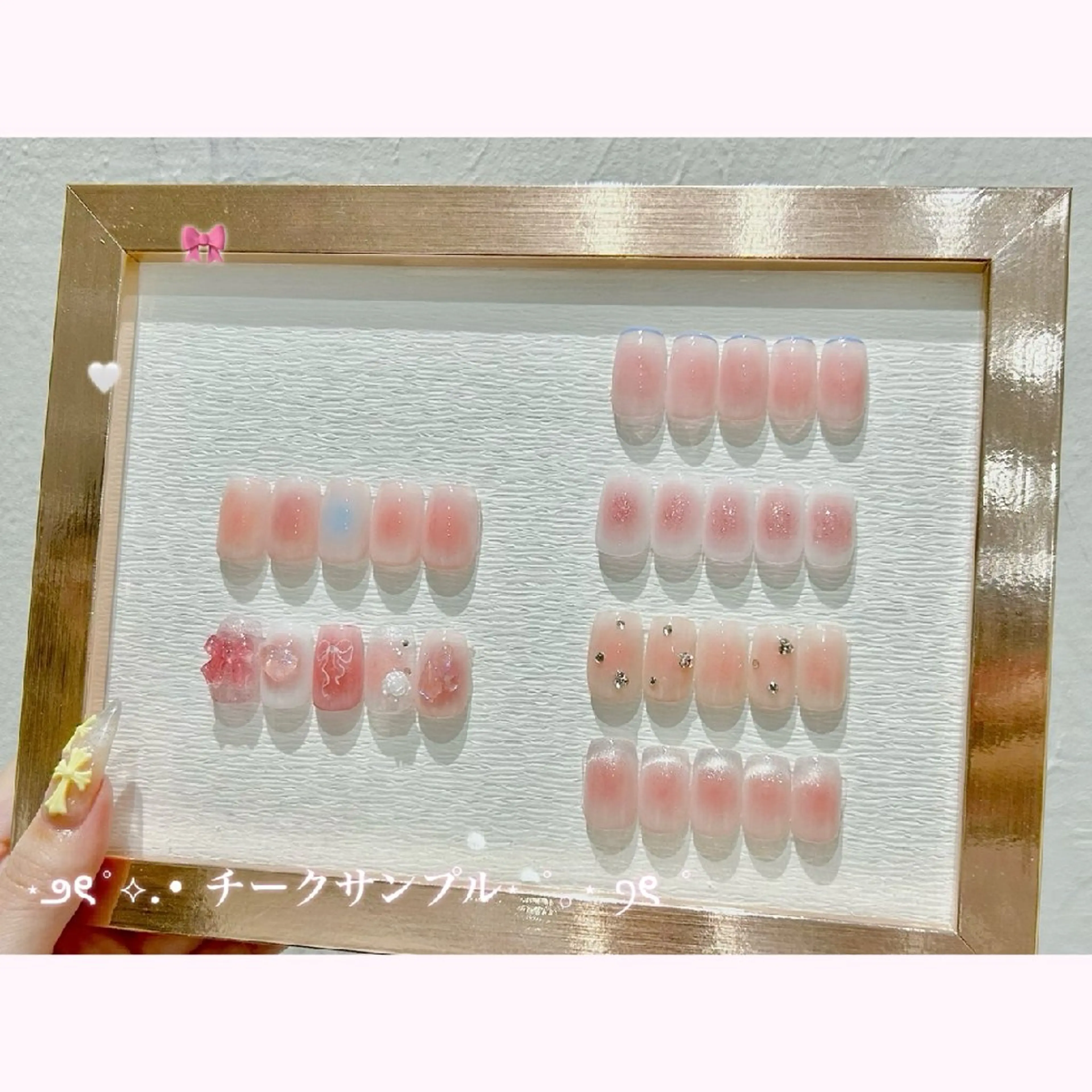 ネイル チークネイル ハンドネイル atelier　 univ.のネイルデザイン