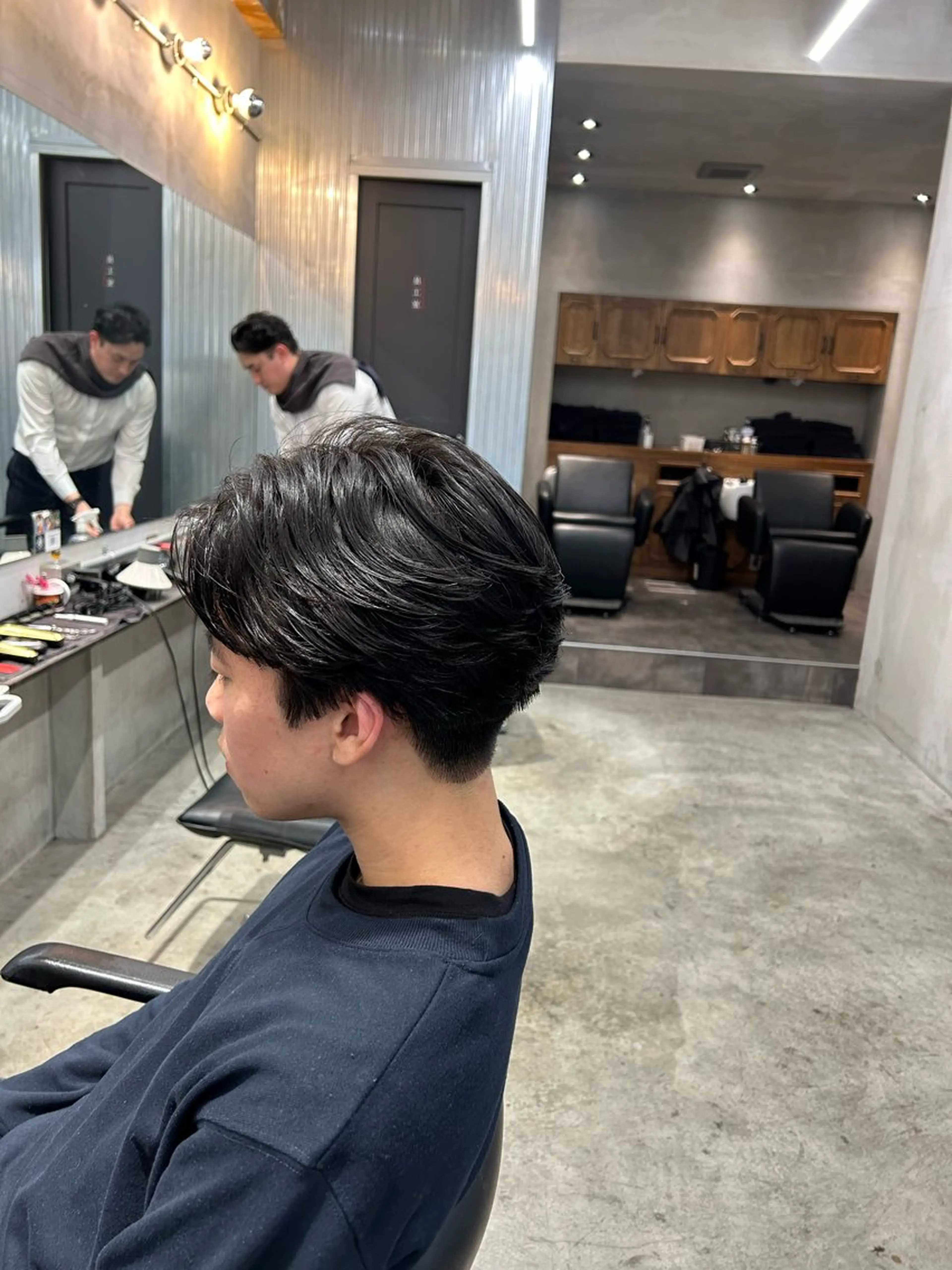 ミディアム パーマ メンズ ミディアムパーマ メンズパーマ ニュアンスパーマ 【明大前フェード/ メンズパーマ/岳】のヘアスタイル