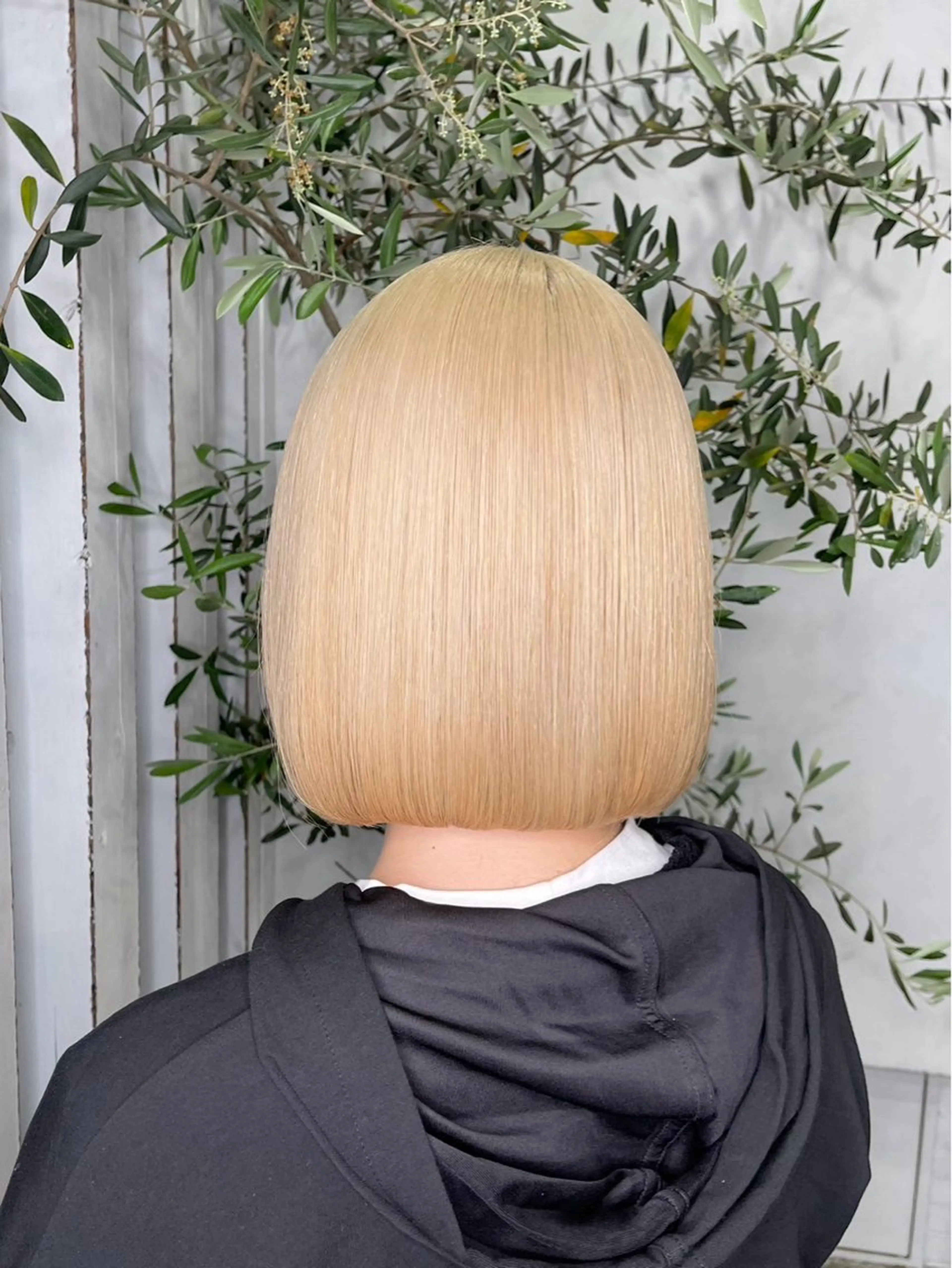 ミディアム カラー ブリーチ ブロンド ヘアカラー トリートメント 梅原 姫🍬🐰のヘアスタイル