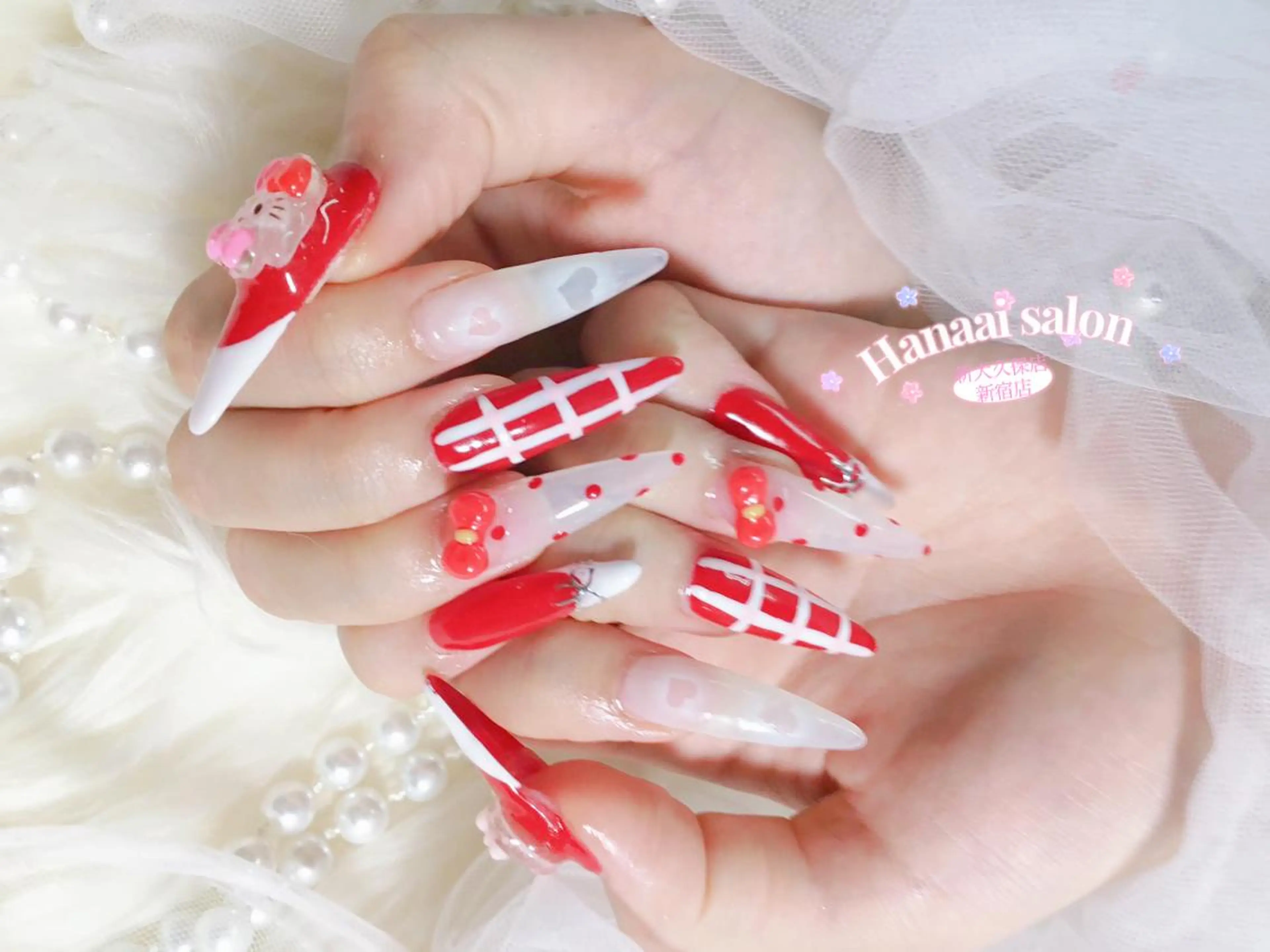 ロング ハンドネイル Hanaai Salon新大久保店のネイルデザイン