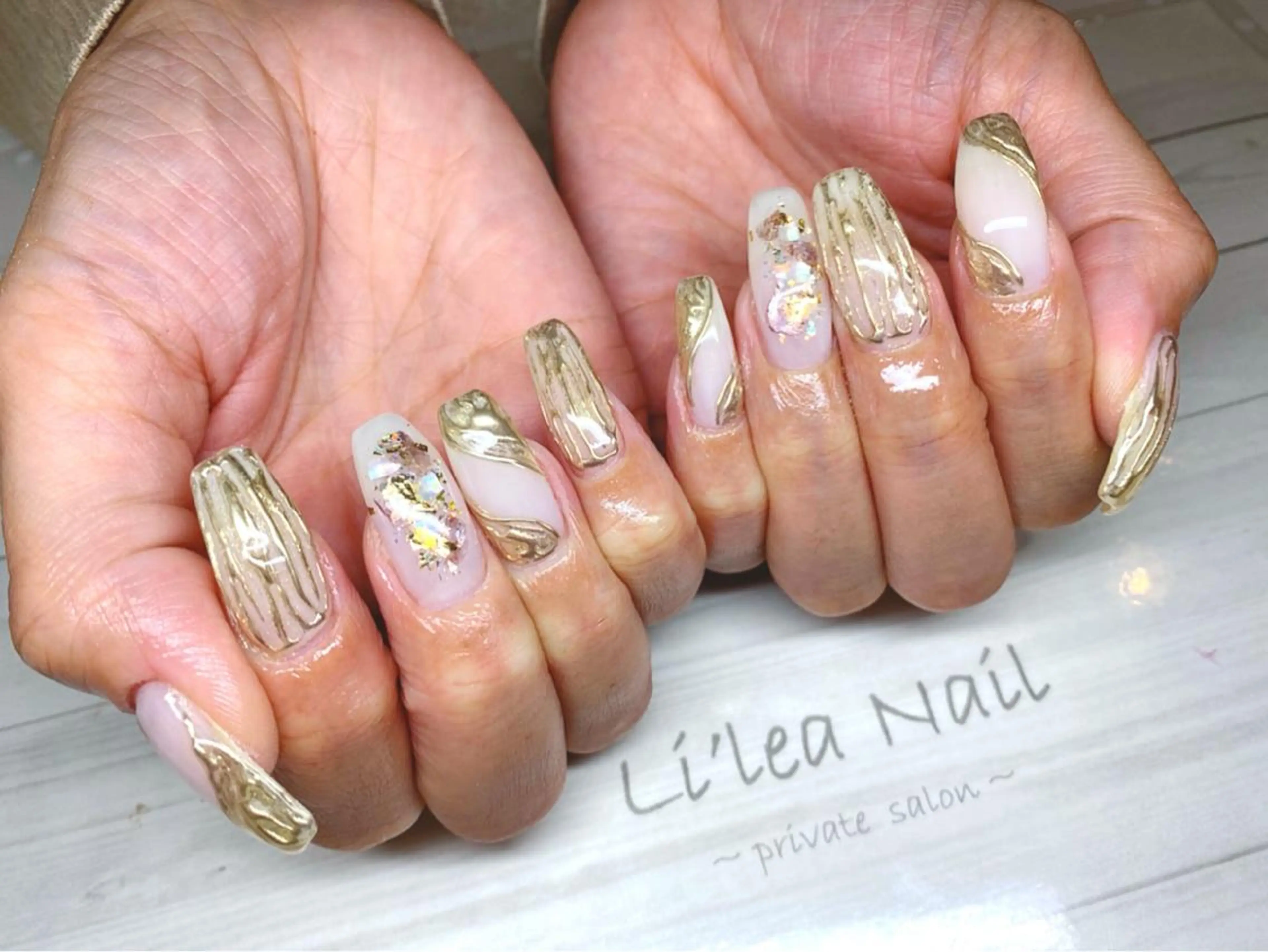 ネイル Li'leaNail AINAのネイルデザイン