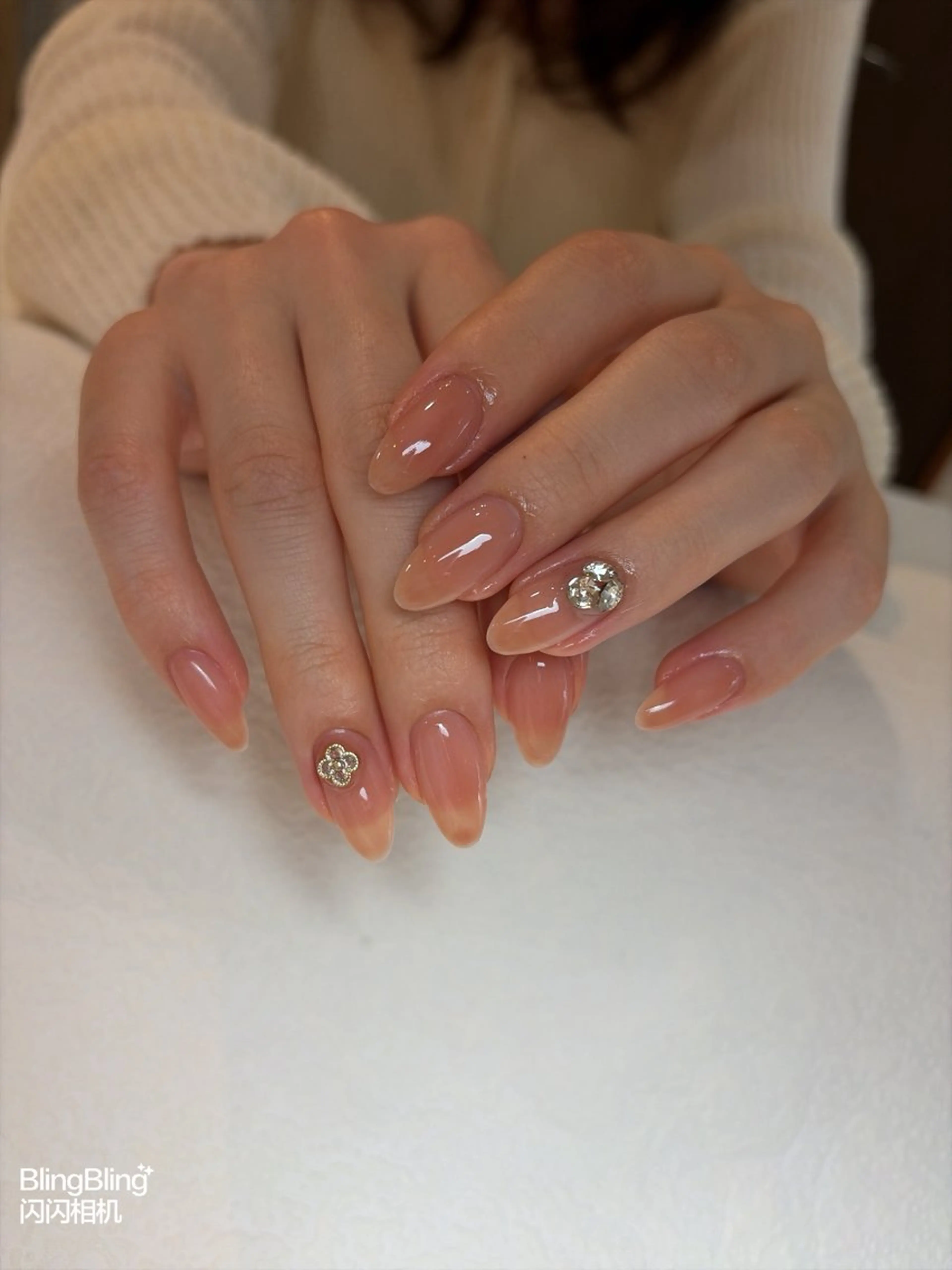 ネイル アートネイル フレンチネイル ハート 韓国ネイル 水色 ハンドネイル Floria nail salonのネイルデザイン