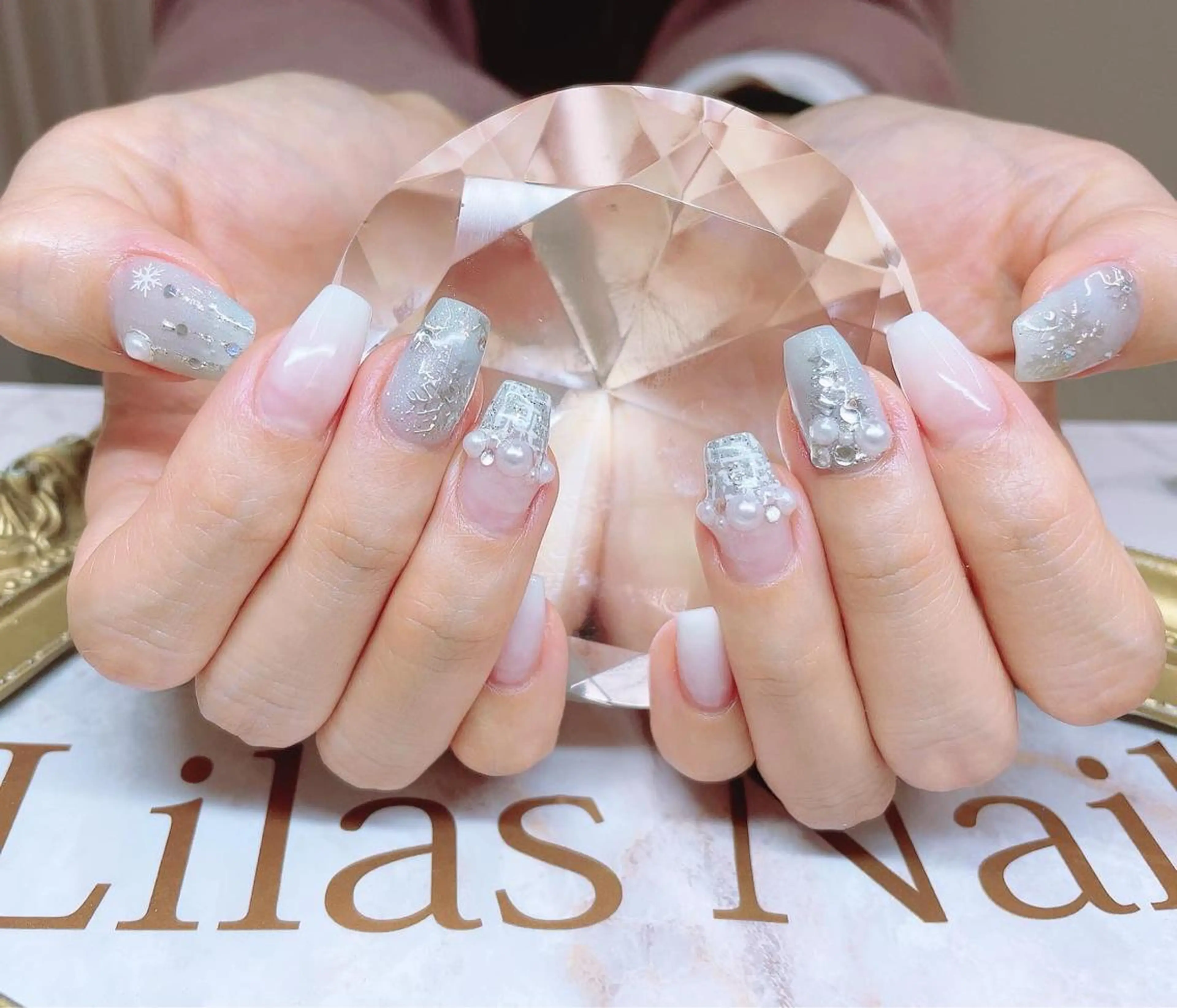 ネイル ジェルネイル ハードジェル キラキラネイル ロングネイル マグネットネイル Lilas Nailのネイルデザイン