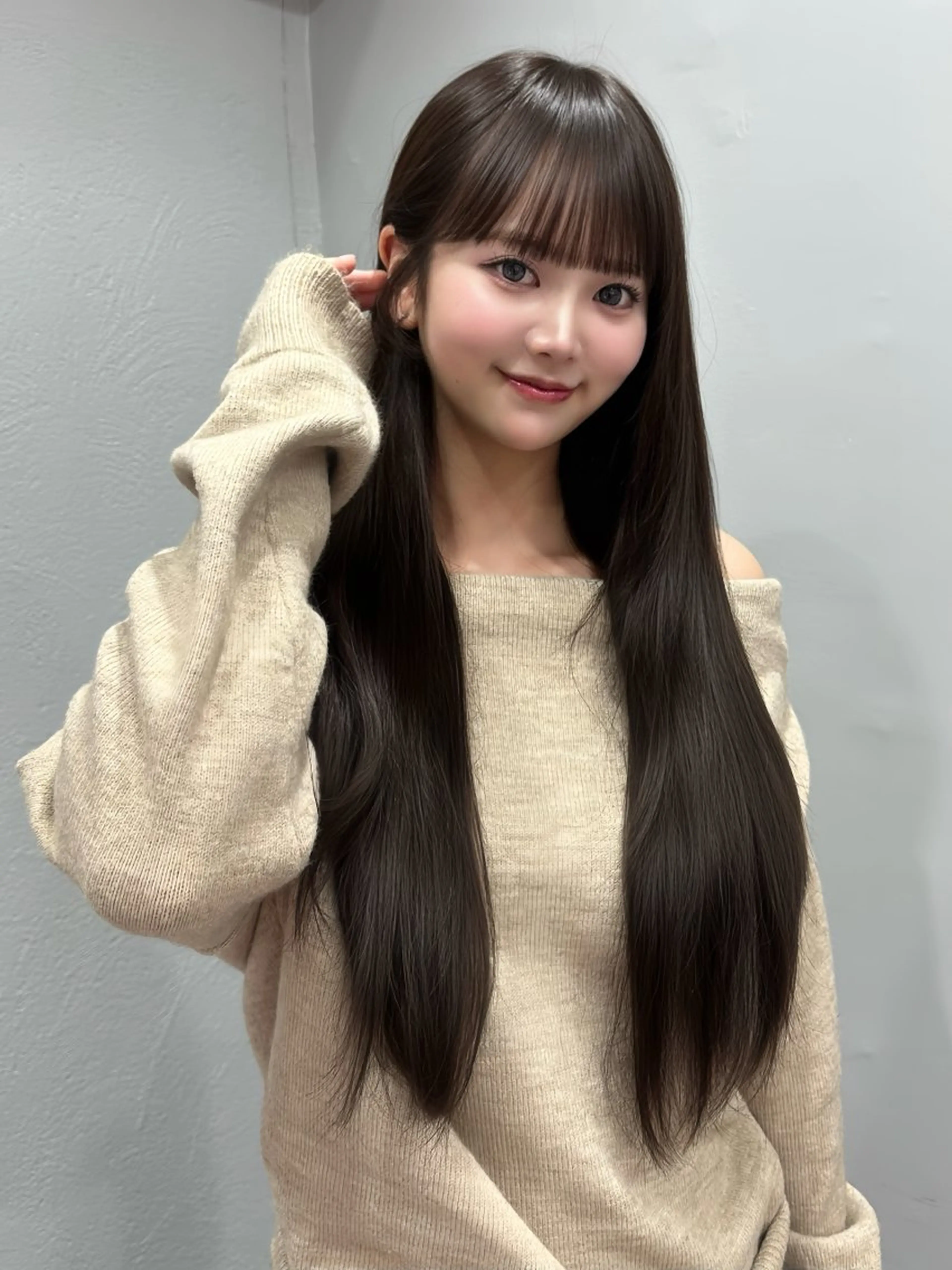 ロング カラー ブラウンカラー 透明感カラー 顔周りカット カット ヘアカラー 𝑴𝑶𝑲𝑨渋谷 トレンド韓国ヘア🩷のヘアスタイル