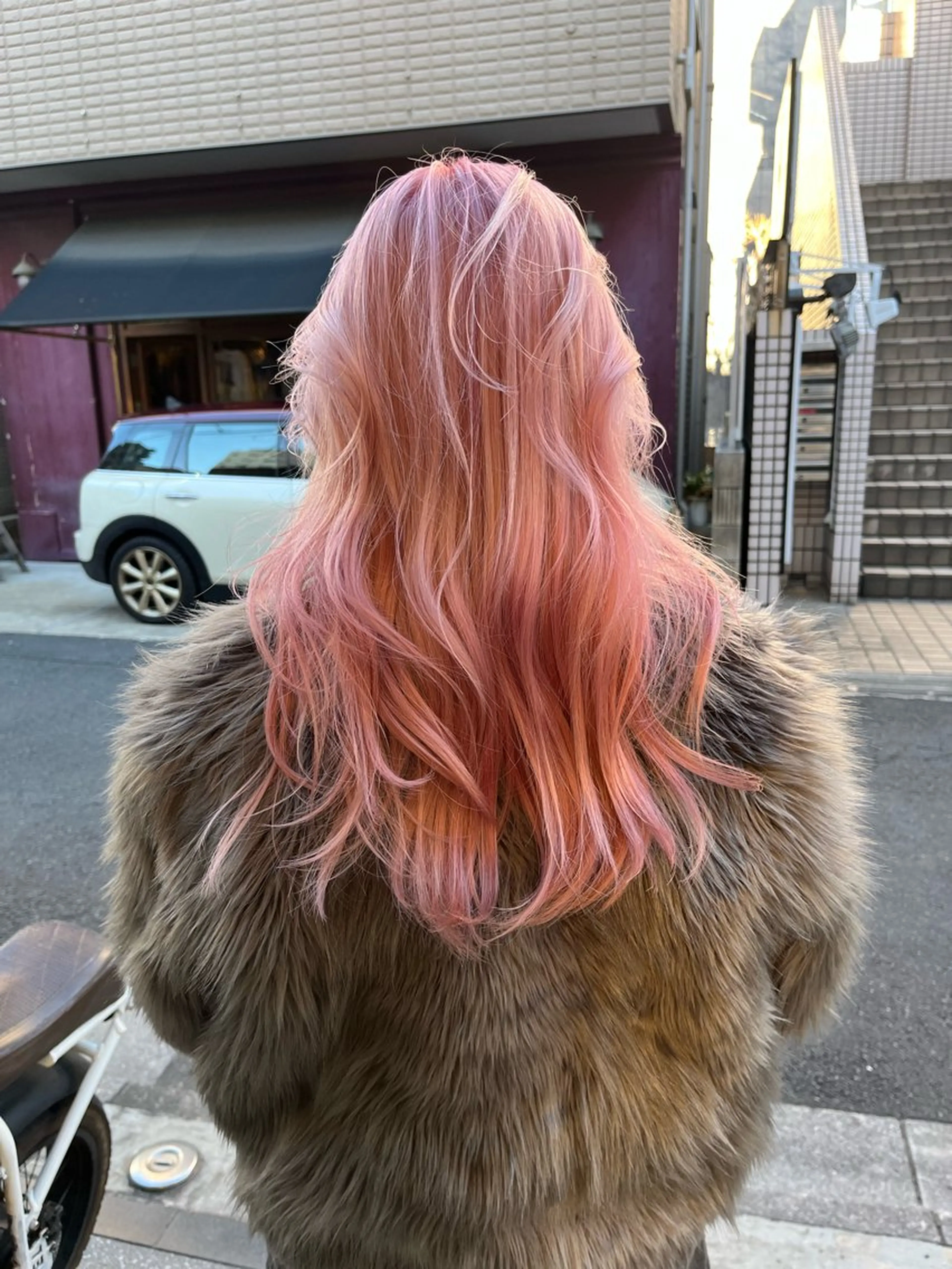 ロング カラー ヘアアレンジ ヘアカラー トリートメント ハイトーン/美髪矯正 🍃大江拓実のヘアスタイル