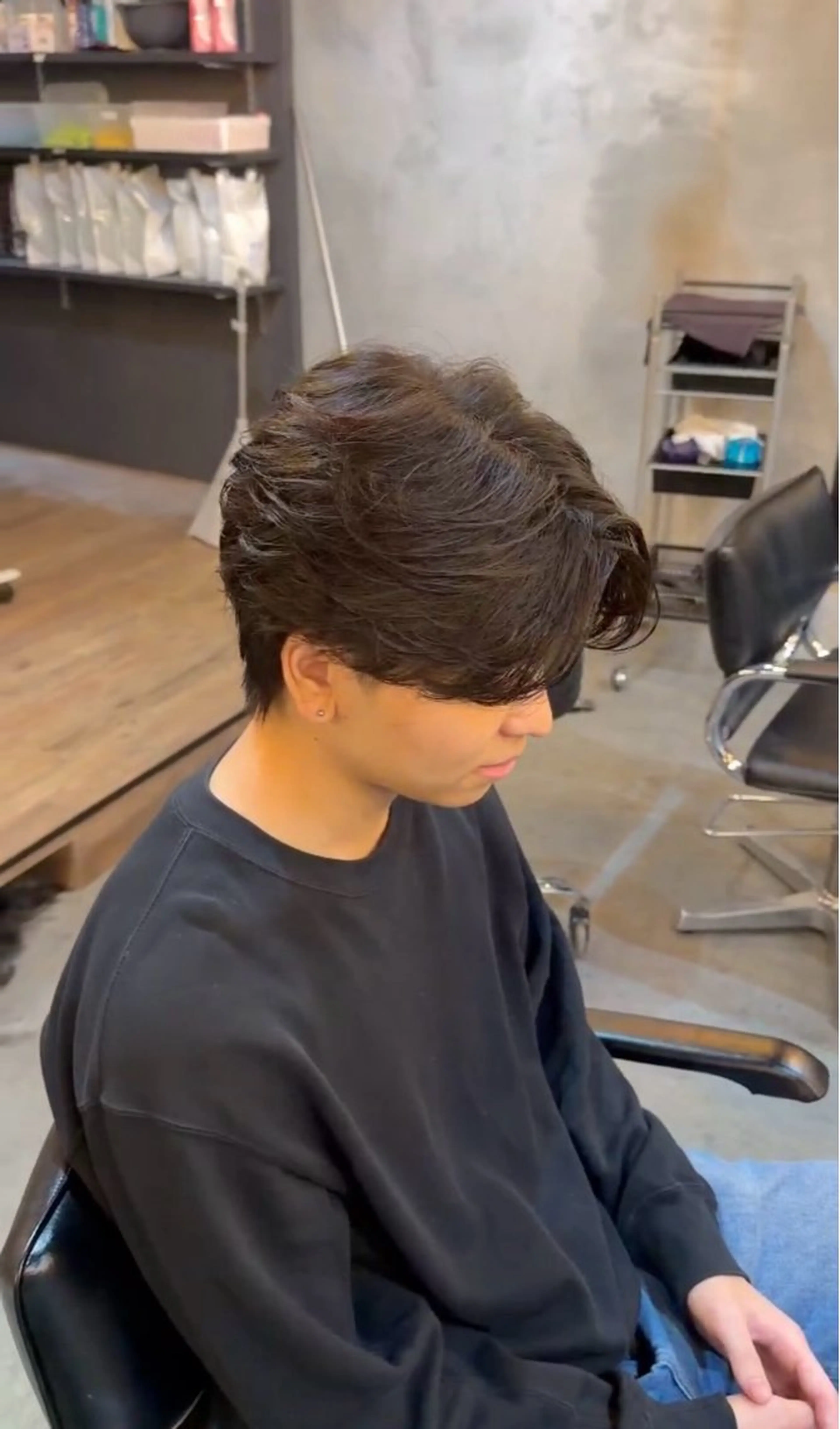 ショート パーマ メンズ おがた たくむの眉毛・アイブロウイメージ