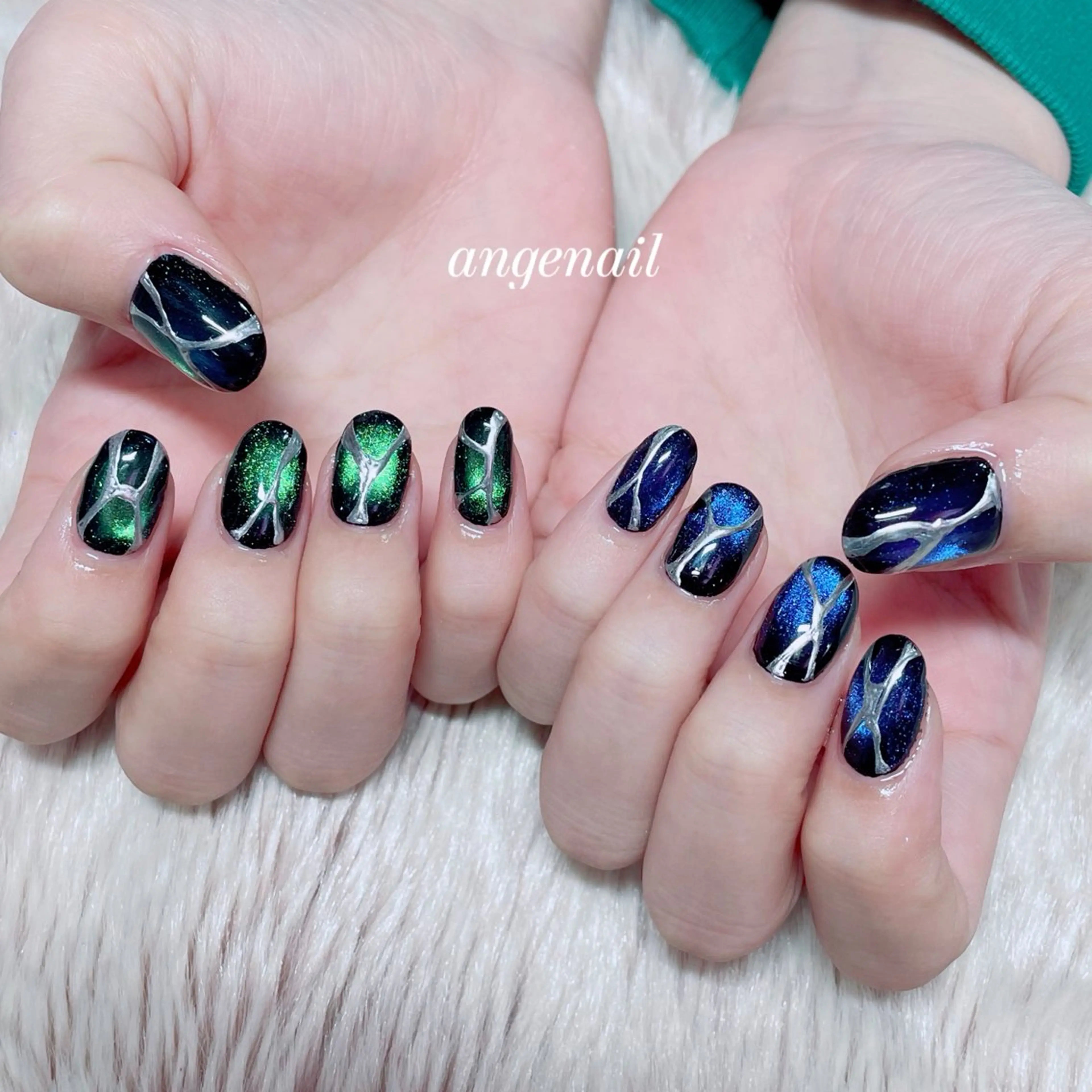 ネイル ハンドネイル オーナーネイリスト MAKIのネイルデザイン