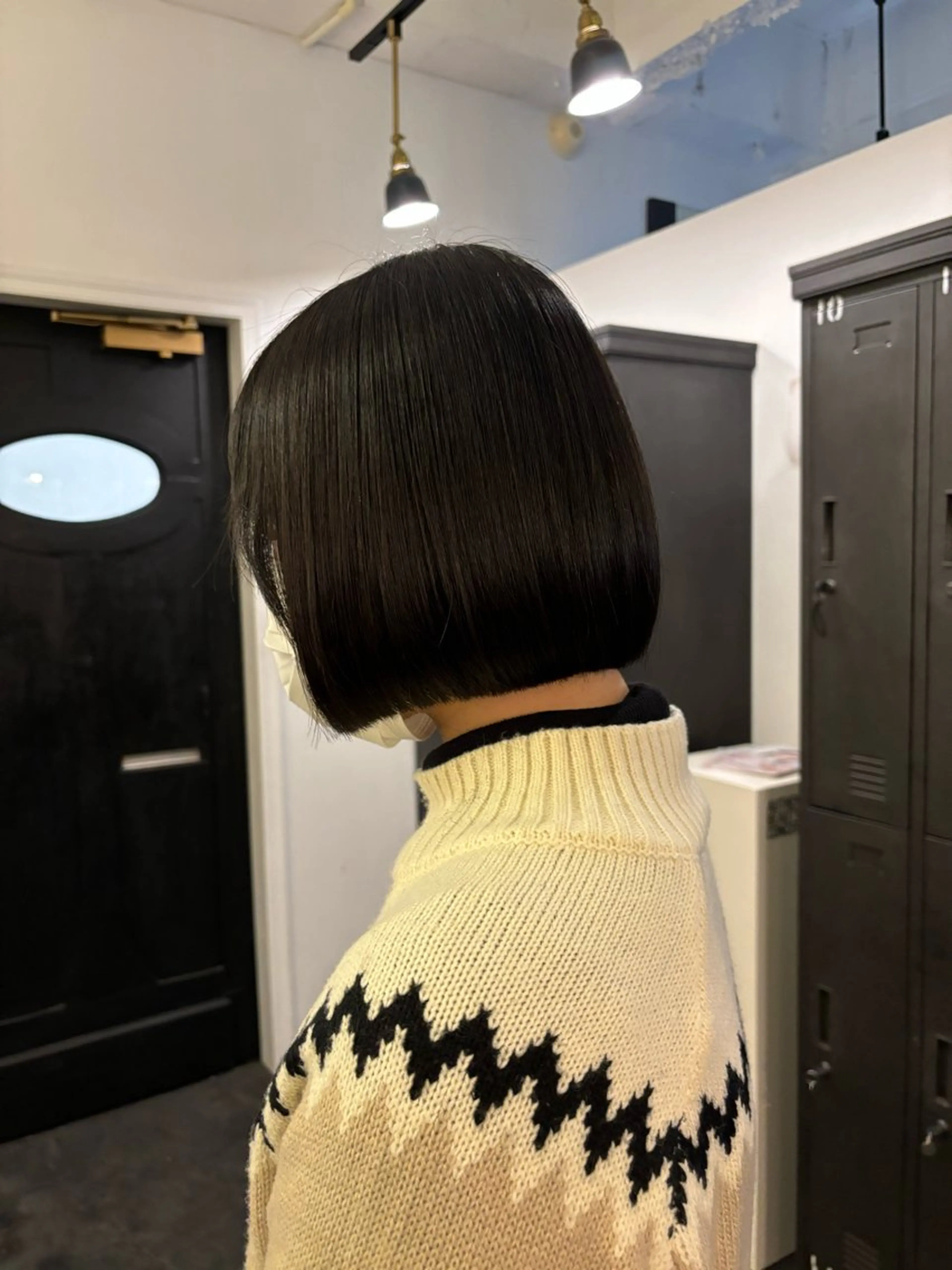 ショート ボブ comeghead 琴音のヘアスタイル