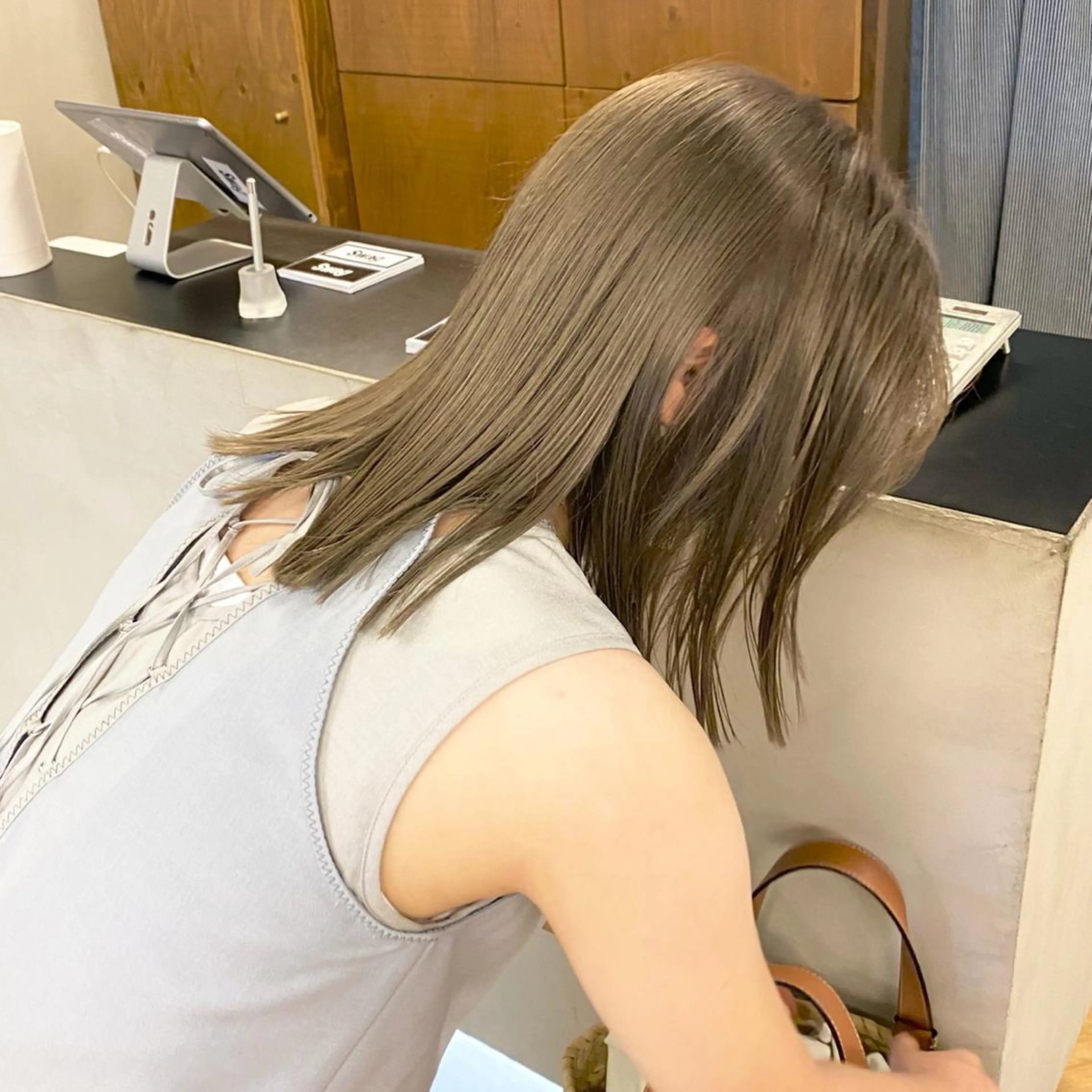 ミディアム カラー パーマ ヘアアレンジ メンズ キッズ ネイル マツエク・マツパ 前川 朋香のヘアスタイル