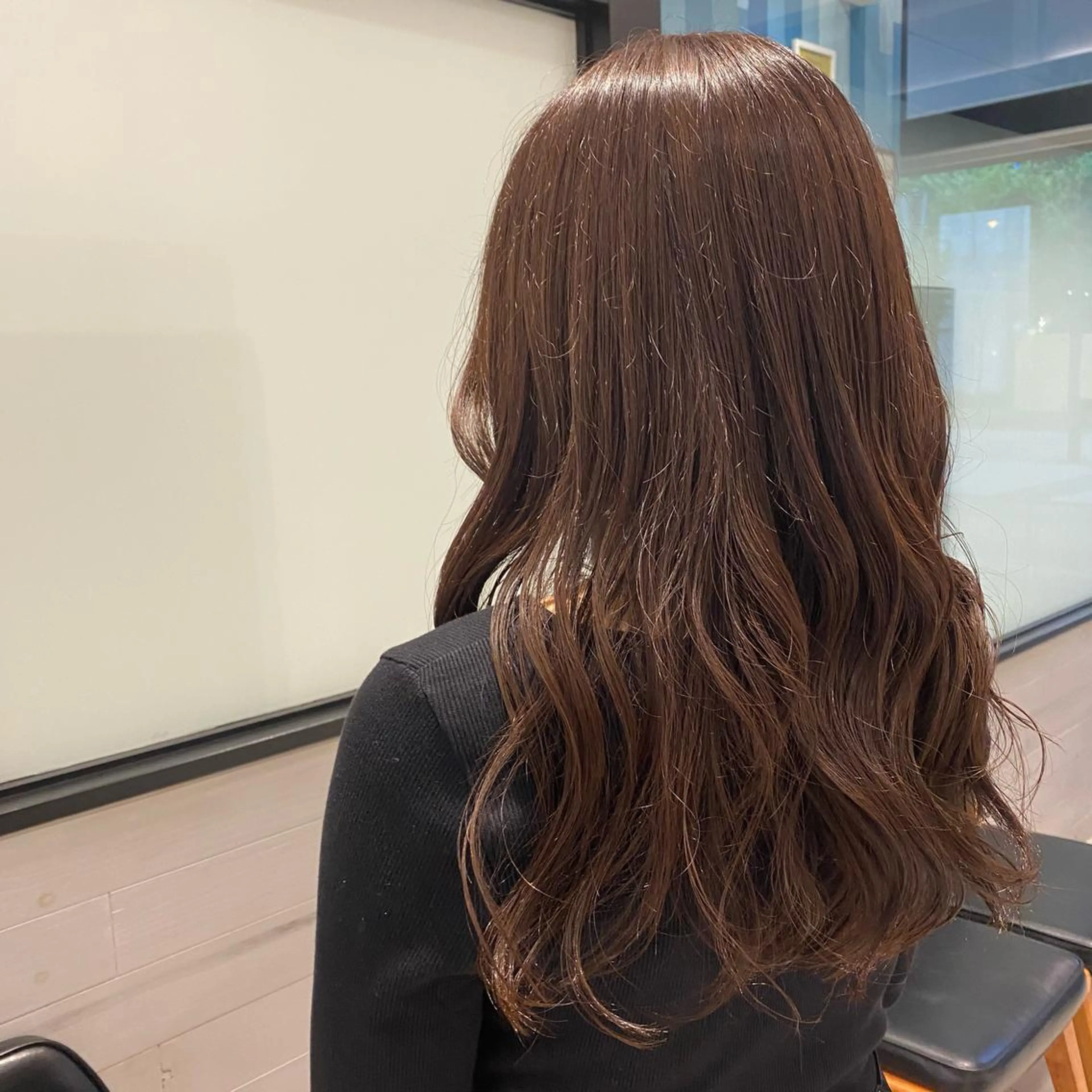 ロング カラー ヘアアレンジ ベージュカラー ブラウンカラー ブラウンベージュ ヘアカラー トリートメント 金森 斗夢のヘアスタイル