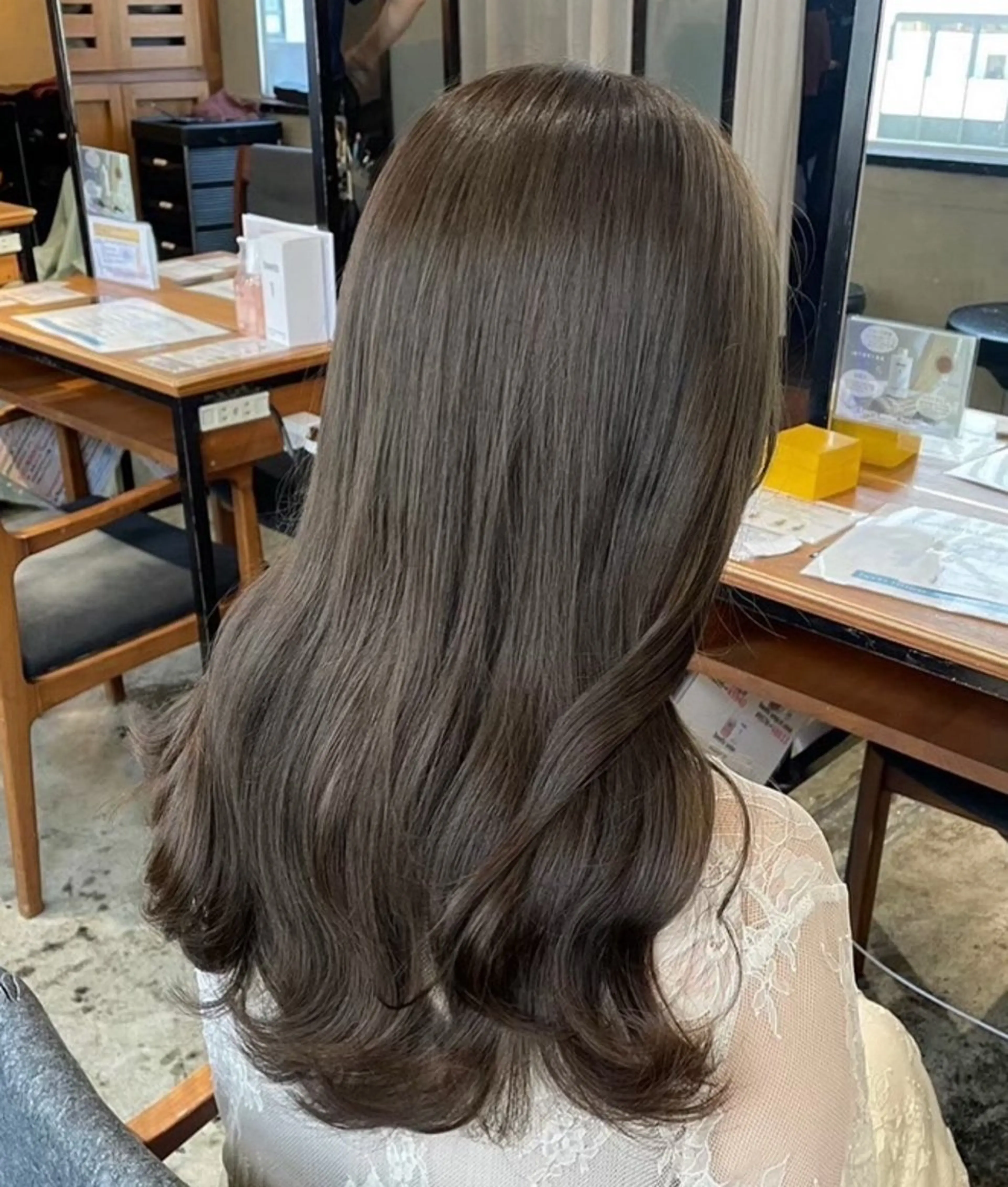 🍒モデル価格🍒リタッチブリーチ＋透明感カラー＋補修TR 【4/17限定10:00or11:00~】の写真