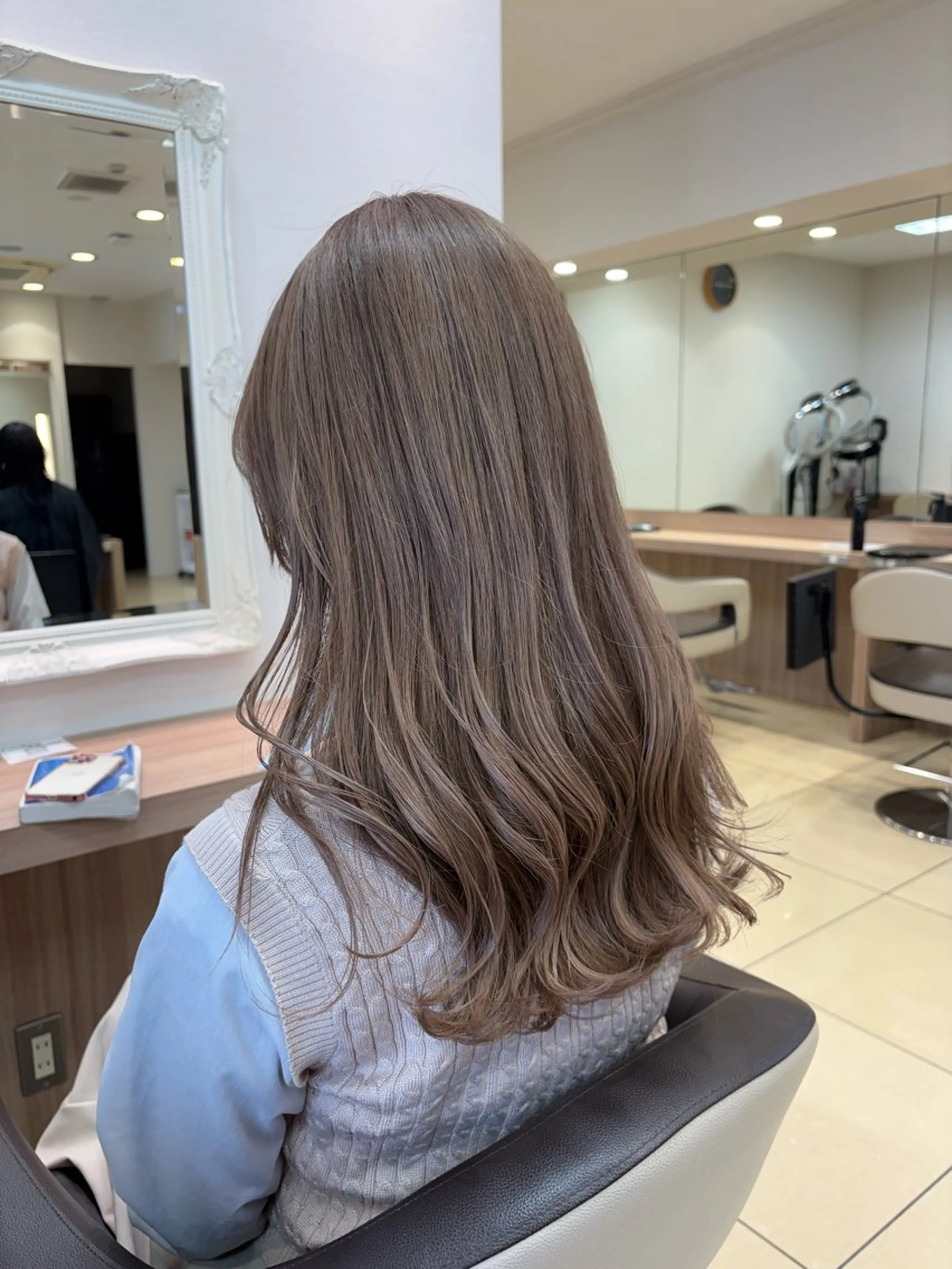 ロング カラー ベージュカラー 透明感カラー カット ヘアカラー 透明感カラー/ 松井克樹のヘアスタイル