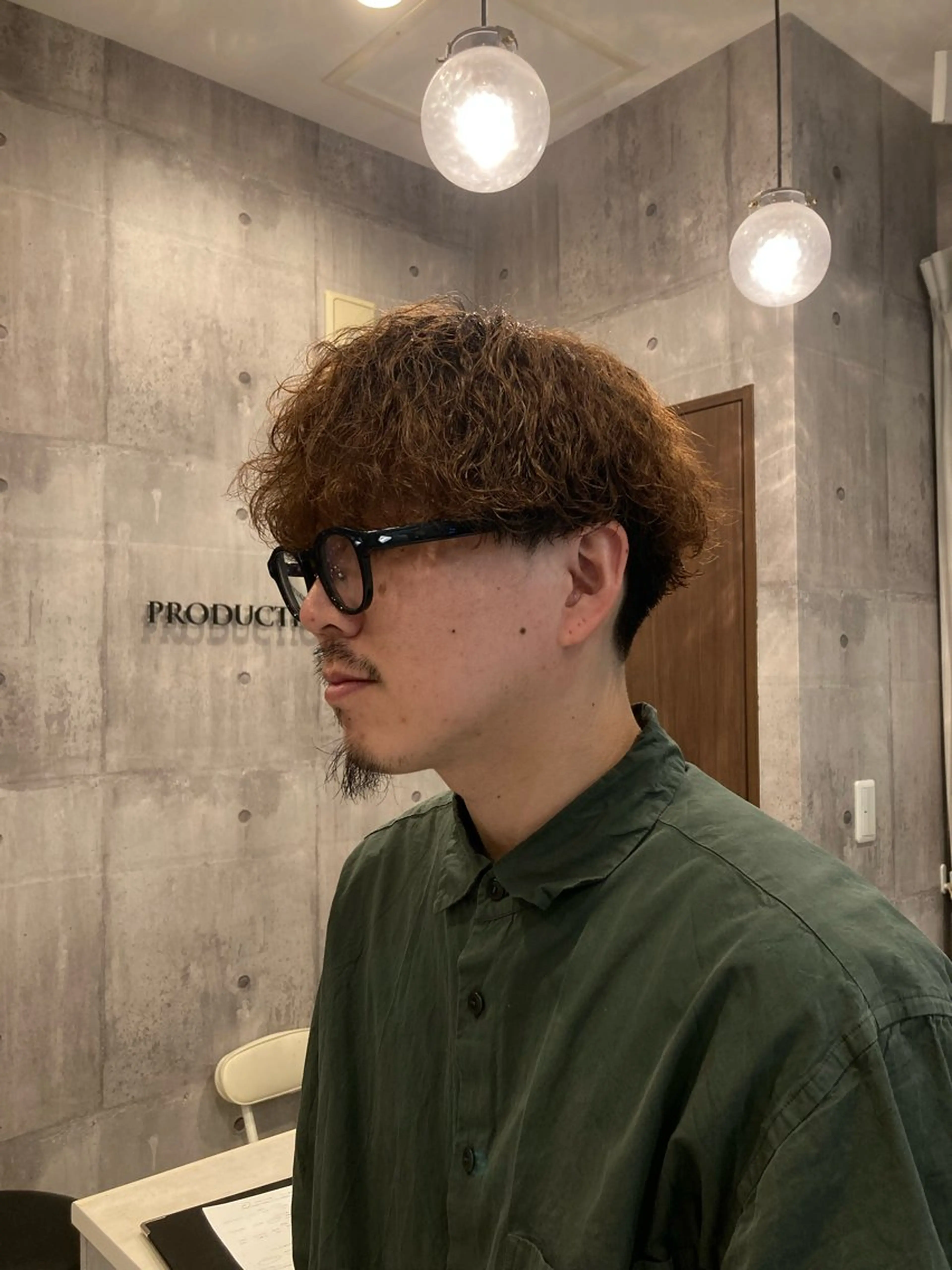 ショート パーマ メンズ マッシュ 波巻きパーマ カット パーマ ハマノ ミユのヘアスタイル