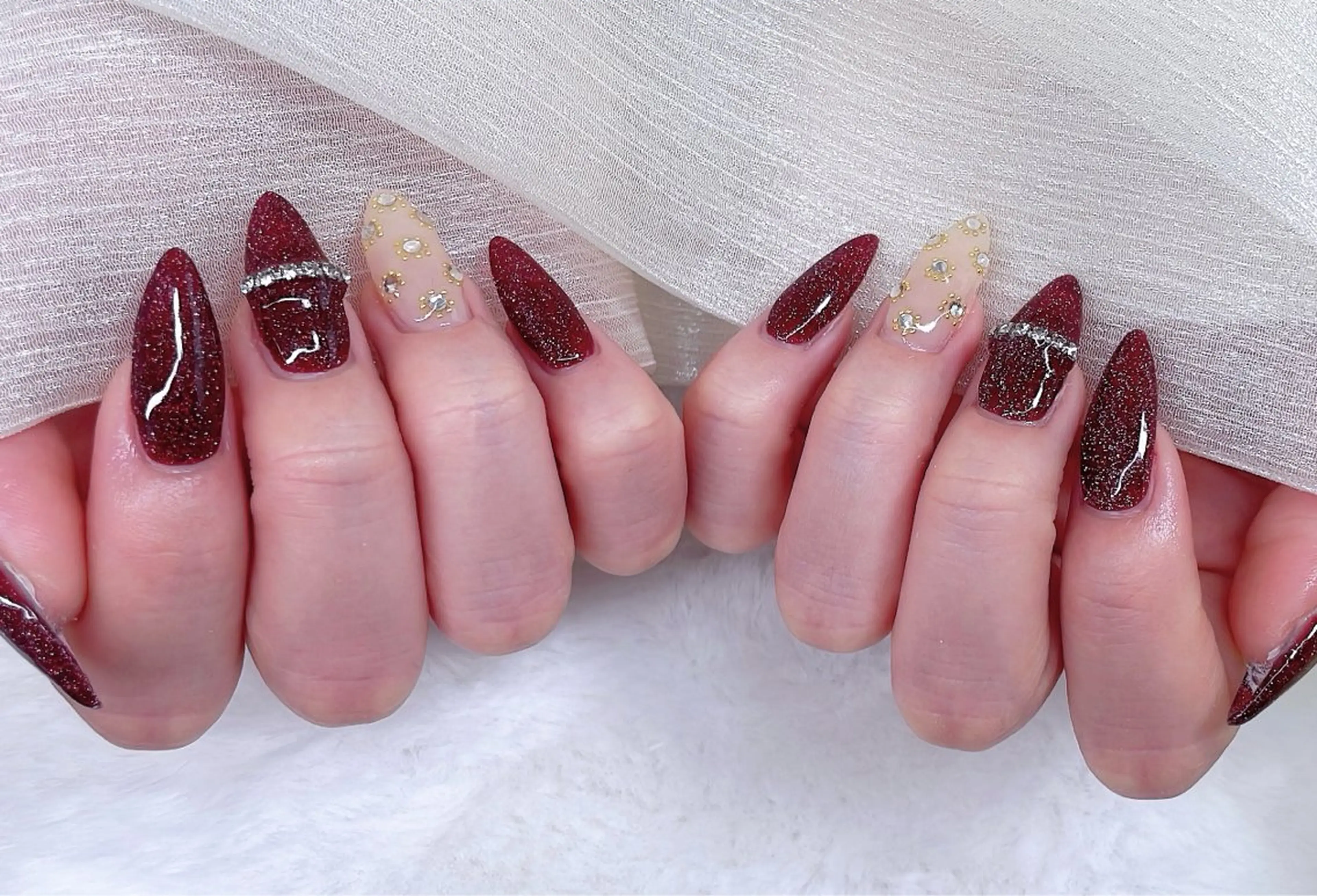 ネイル アニマル柄 チークネイル 成人式 フラッシュネイル フットネイル ハンドネイル B·U Nail大宮 長さだし専門店のネイルデザイン