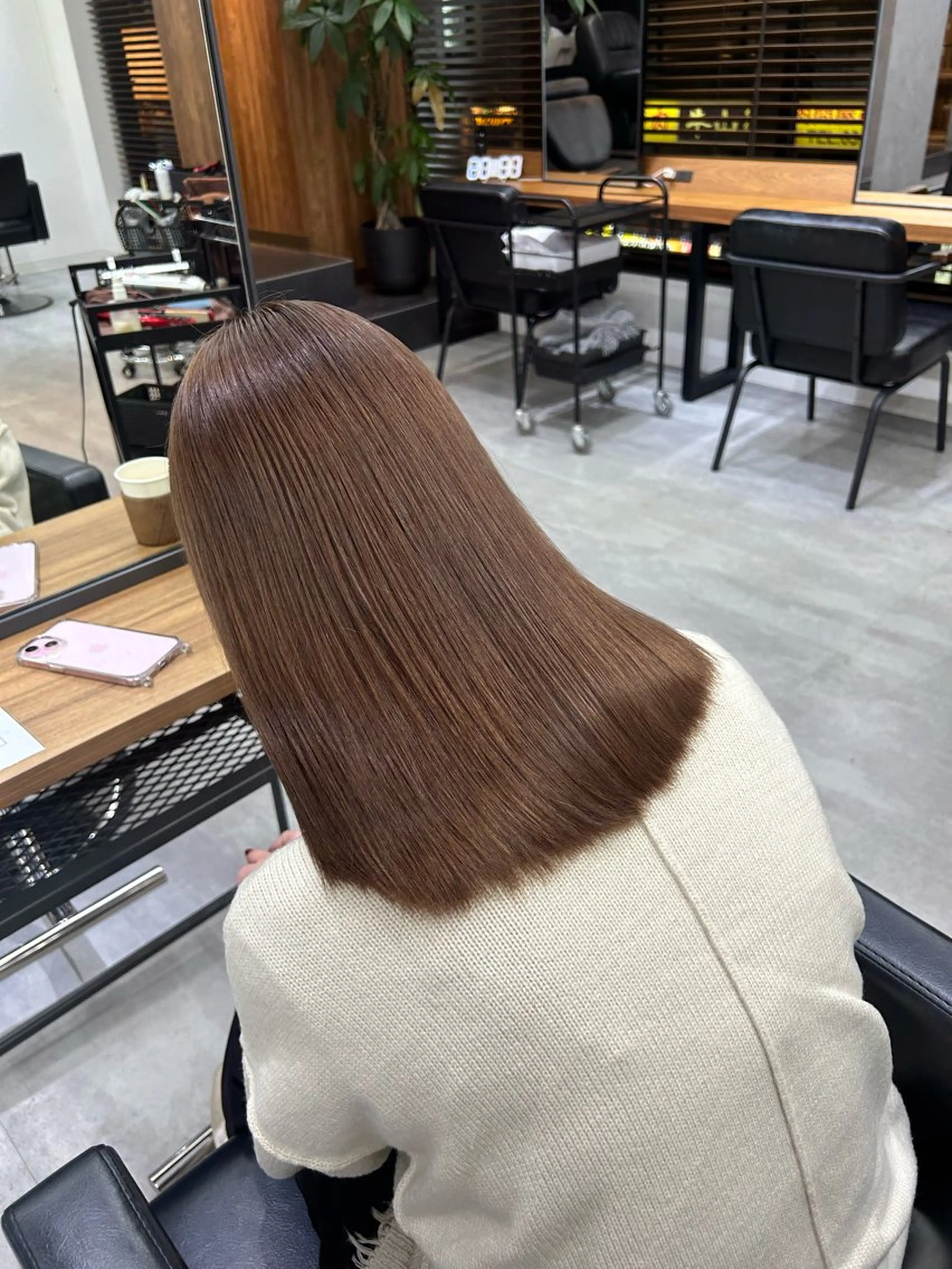 セミロング ヘアカラー SAKI🫧NEXT 池袋/韓国風カラー✨のヘアスタイル