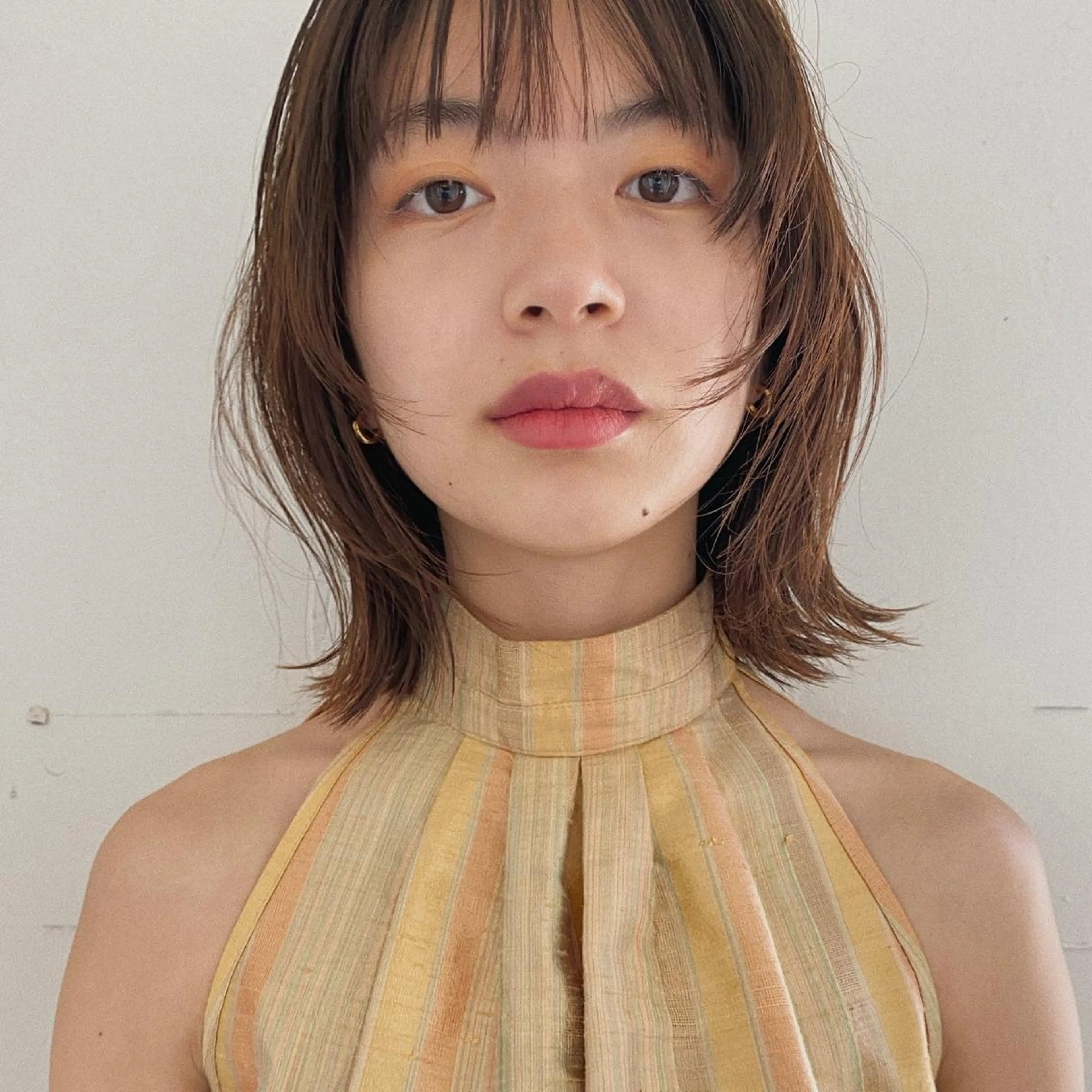 ミディアム レイヤーカット カット トリートメント ニュアンスヘア🌔 nanakoのヘアスタイル