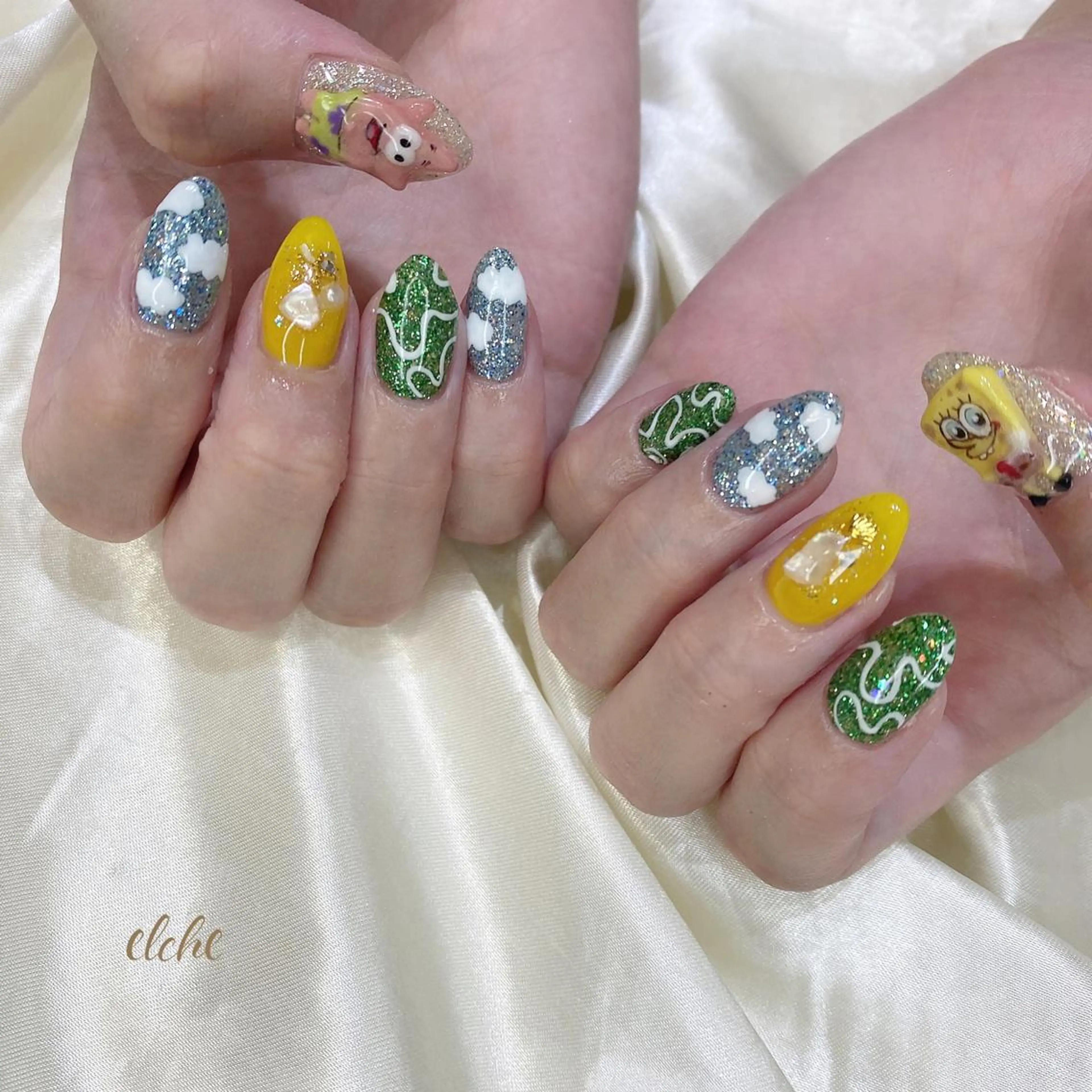 ネイル ハンドネイル 西岡 杏のネイルデザイン